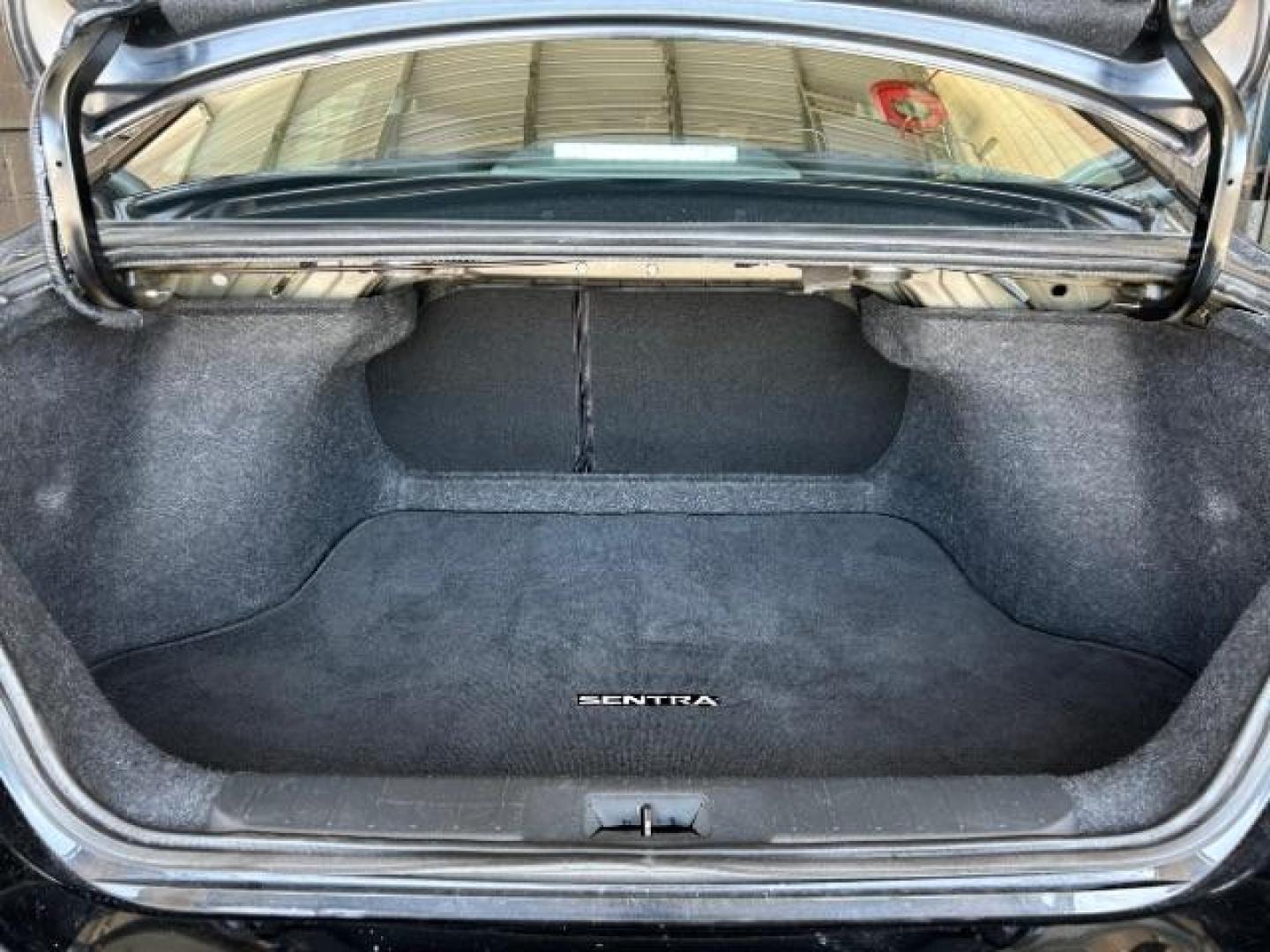 2022 BLACK Nissan Sentra (3N1AB8CV9NY) with an 4-Cyl 2.0 Liter engine, Automatic CVT w/Xtronic transmission, located at 412 Auto Vista Drive, Palmdale, 93551, (661) 945-0620, 34.592636, -118.136681 - Photo#30