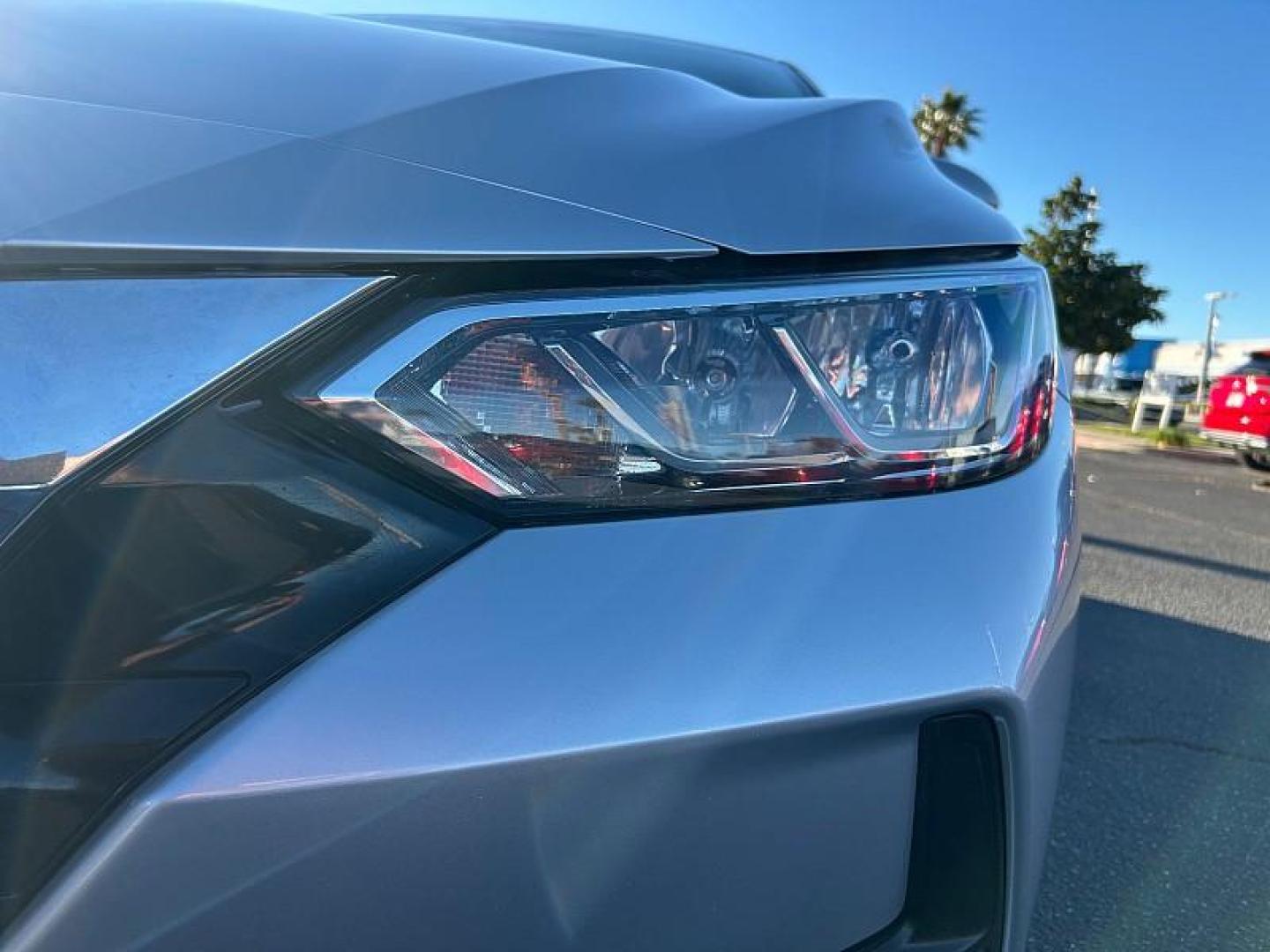 2022 SILVER Nissan Sentra (3N1AB8CVXNY) with an 4-Cyl 2.0 Liter engine, Automatic CVT w/Xtronic transmission, located at 412 Auto Vista Drive, Palmdale, 93551, (661) 945-0620, 34.592636, -118.136681- Photo#10