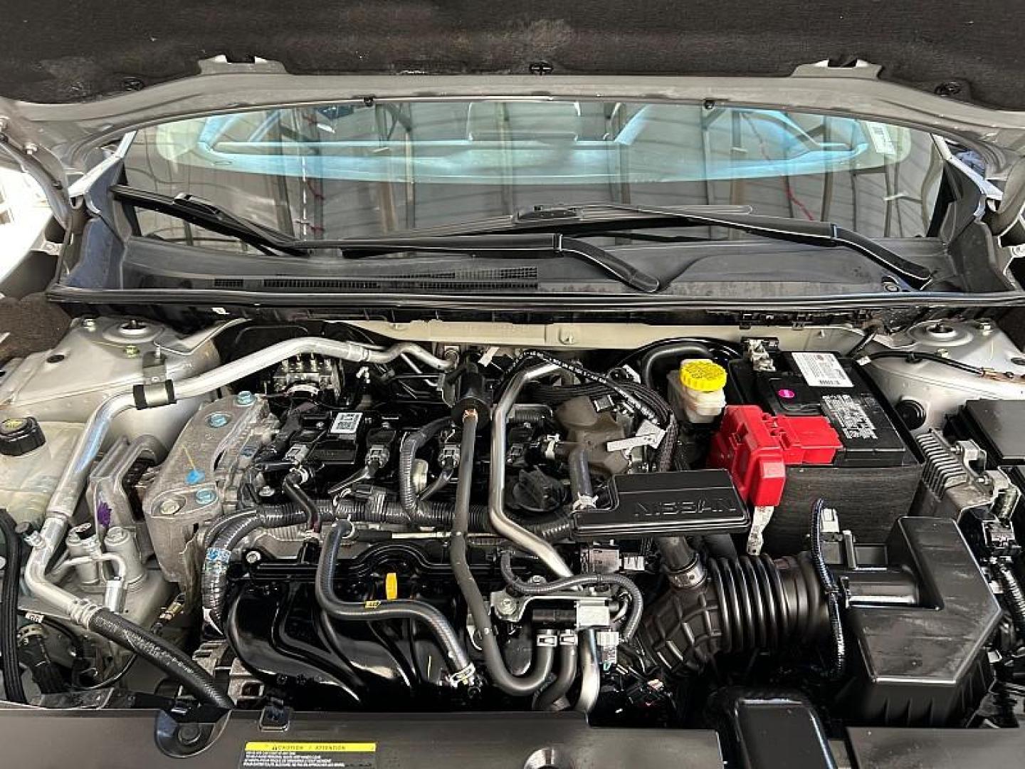 2022 SILVER Nissan Sentra (3N1AB8CVXNY) with an 4-Cyl 2.0 Liter engine, Automatic CVT w/Xtronic transmission, located at 412 Auto Vista Drive, Palmdale, 93551, (661) 945-0620, 34.592636, -118.136681- Photo#19