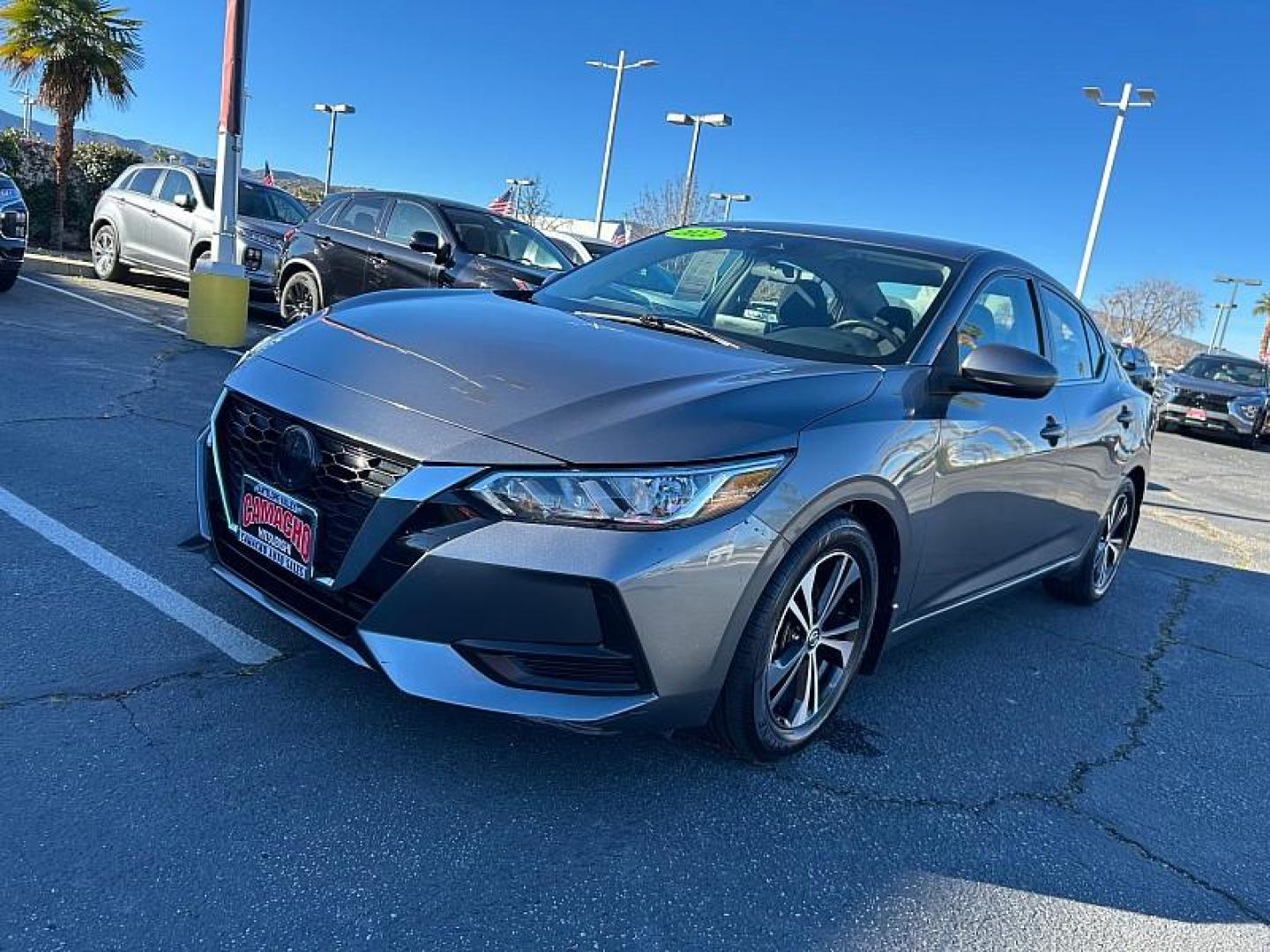 2022 GRAY Nissan Sentra (3N1AB8CV4NY) with an 4-Cyl 2.0 Liter engine, Automatic CVT w/Xtronic transmission, located at 412 Auto Vista Drive, Palmdale, 93551, (661) 945-0620, 34.592636, -118.136681 - Photo#2