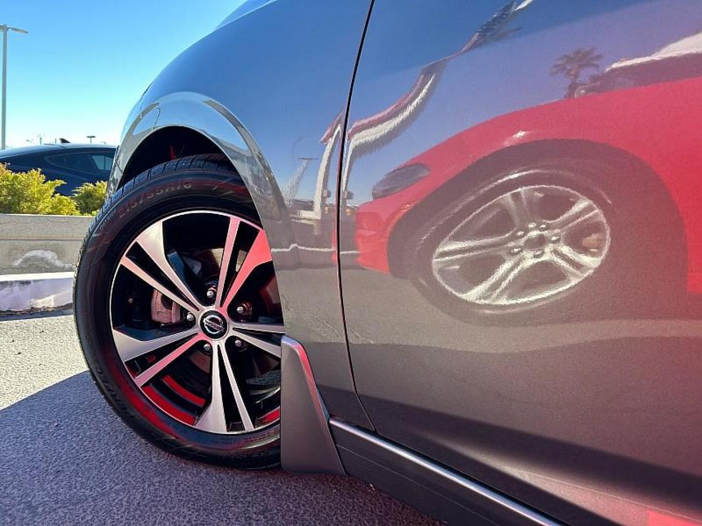 2022 GRAY Nissan Sentra (3N1AB8CV4NY) with an 4-Cyl 2.0 Liter engine, Automatic CVT w/Xtronic transmission, located at 412 Auto Vista Drive, Palmdale, 93551, (661) 945-0620, 34.592636, -118.136681 - Photo#8