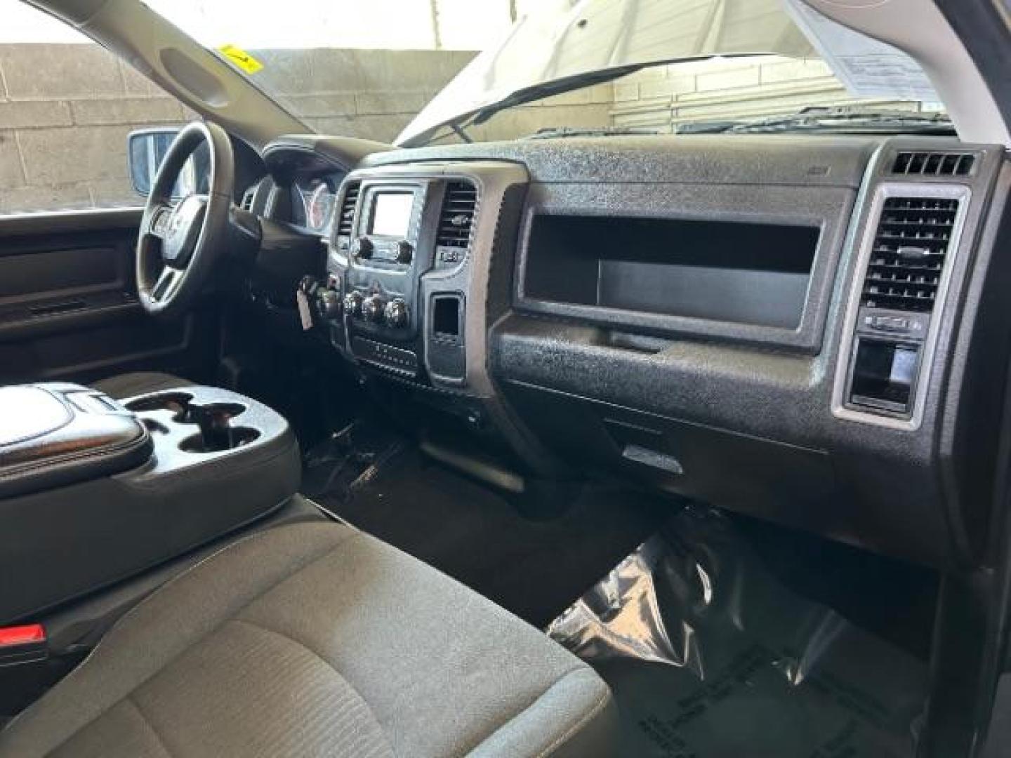 2022 GRAY Ram 1500 Classic 2WD (1C6RR6LG6NS) , Automatic 8-Spd transmission, located at 412 Auto Vista Drive, Palmdale, 93551, (661) 945-0620, 34.592636, -118.136681 - Photo#18