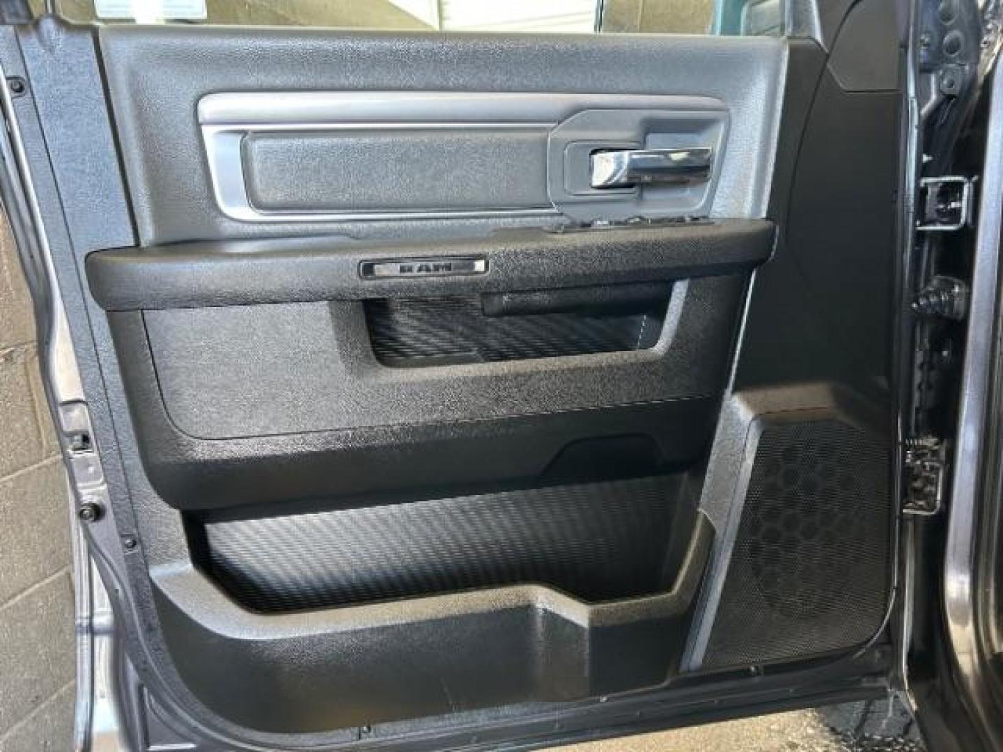 2022 GRAY Ram 1500 Classic 2WD (1C6RR6LGXNS) with an 6-Cyl 3.6 Liter engine, Automatic 8-Spd transmission, located at 412 Auto Vista Drive, Palmdale, 93551, (661) 945-0620, 34.592636, -118.136681 - Photo#17