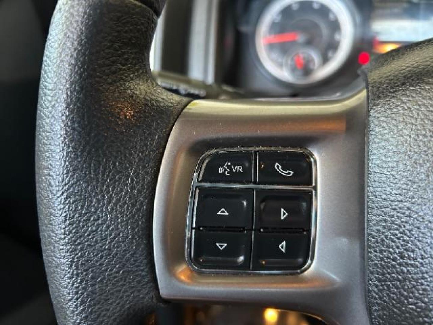2022 GRAY Ram 1500 Classic 2WD (1C6RR6LGXNS) with an 6-Cyl 3.6 Liter engine, Automatic 8-Spd transmission, located at 412 Auto Vista Drive, Palmdale, 93551, (661) 945-0620, 34.592636, -118.136681 - Photo#27