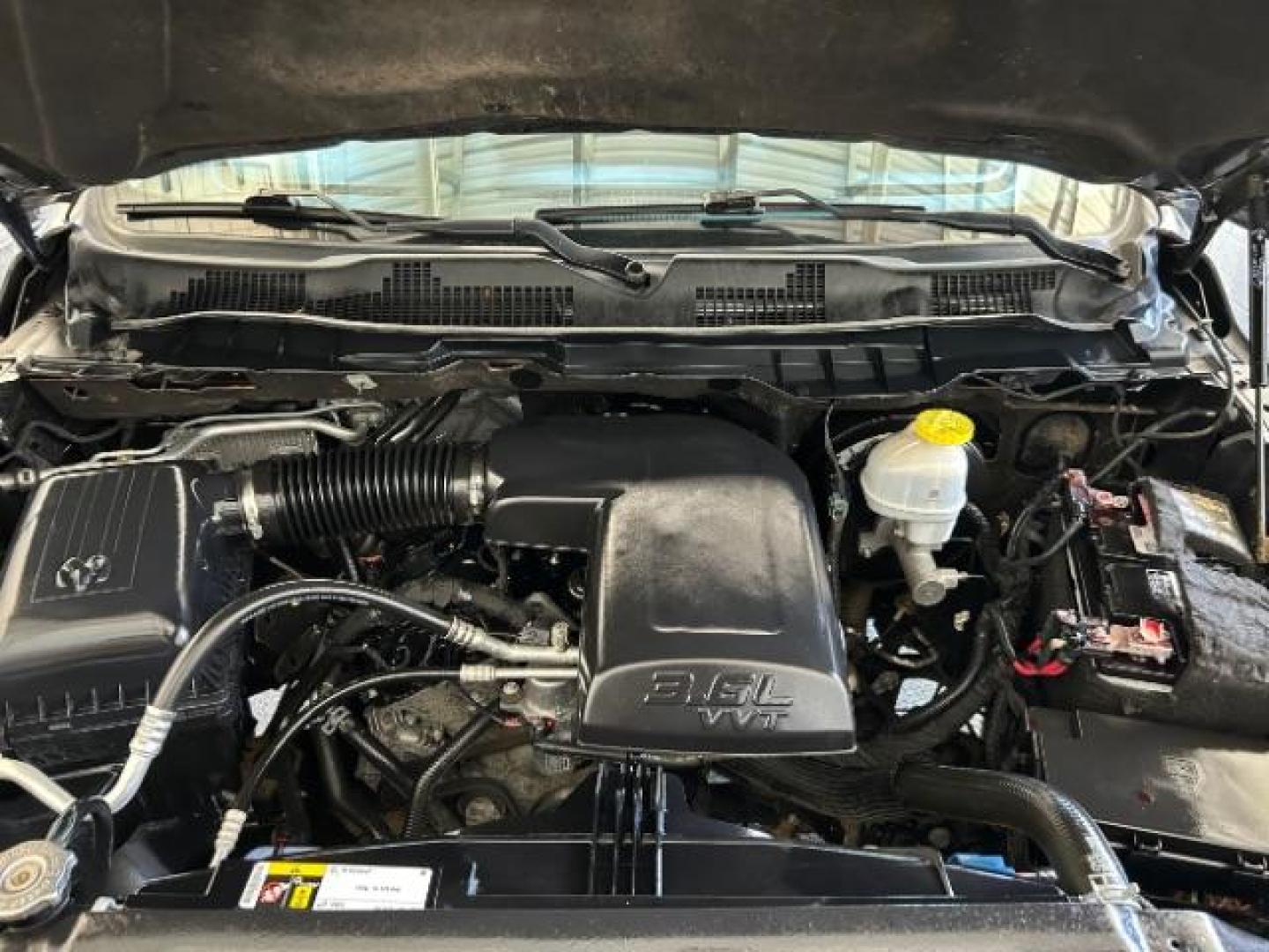 2022 GRAY Ram 1500 Classic 2WD (1C6RR6LGXNS) with an 6-Cyl 3.6 Liter engine, Automatic 8-Spd transmission, located at 412 Auto Vista Drive, Palmdale, 93551, (661) 945-0620, 34.592636, -118.136681 - Photo#31
