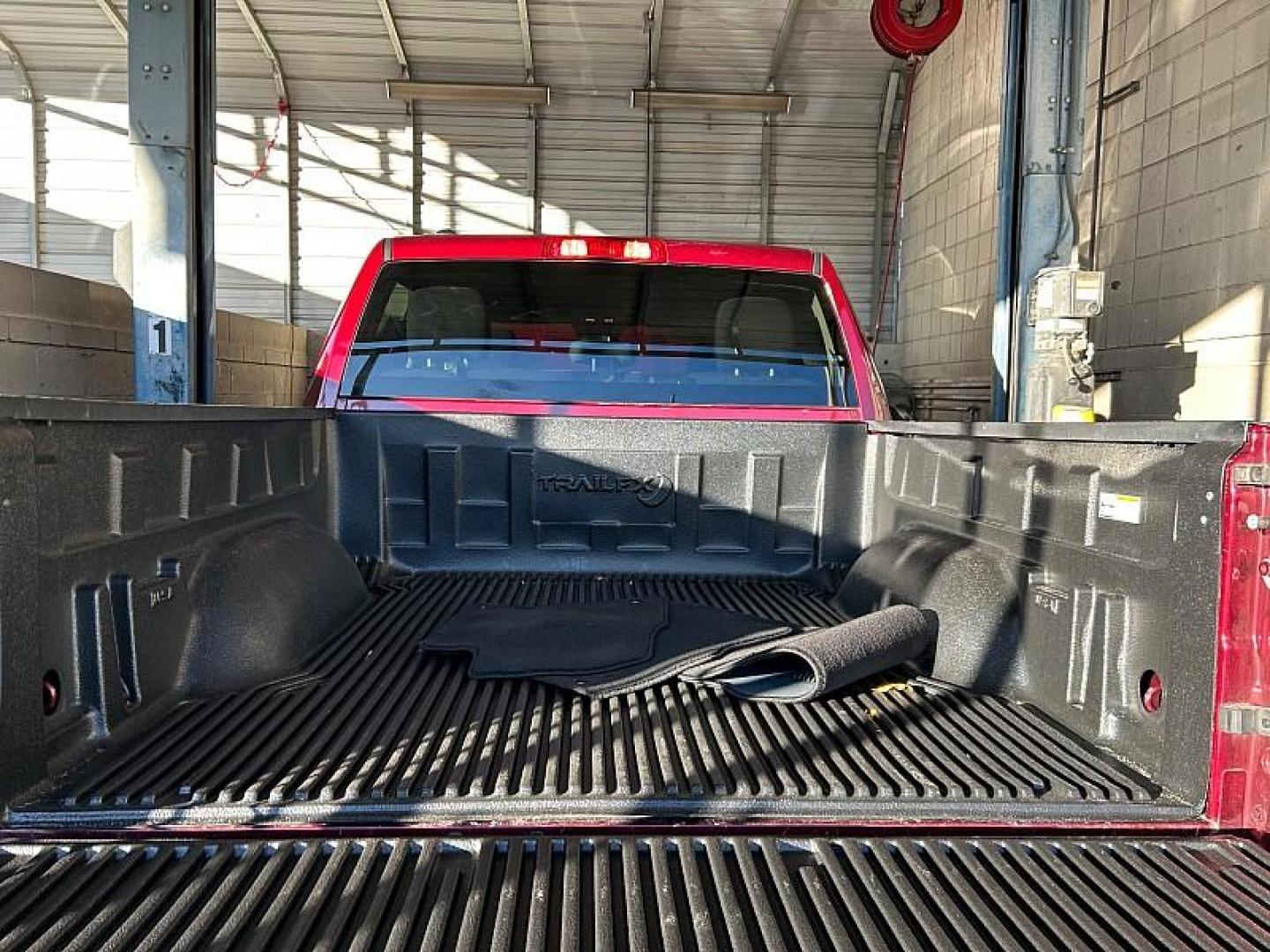 2022 RED Ram 1500 Classic 2WD (1C6RR6LG3NS) with an V8 HEMI 5.7 Liter engine, Automatic 8-Spd transmission, located at 412 Auto Vista Drive, Palmdale, 93551, (661) 945-0620, 34.592636, -118.136681 - Photo#30