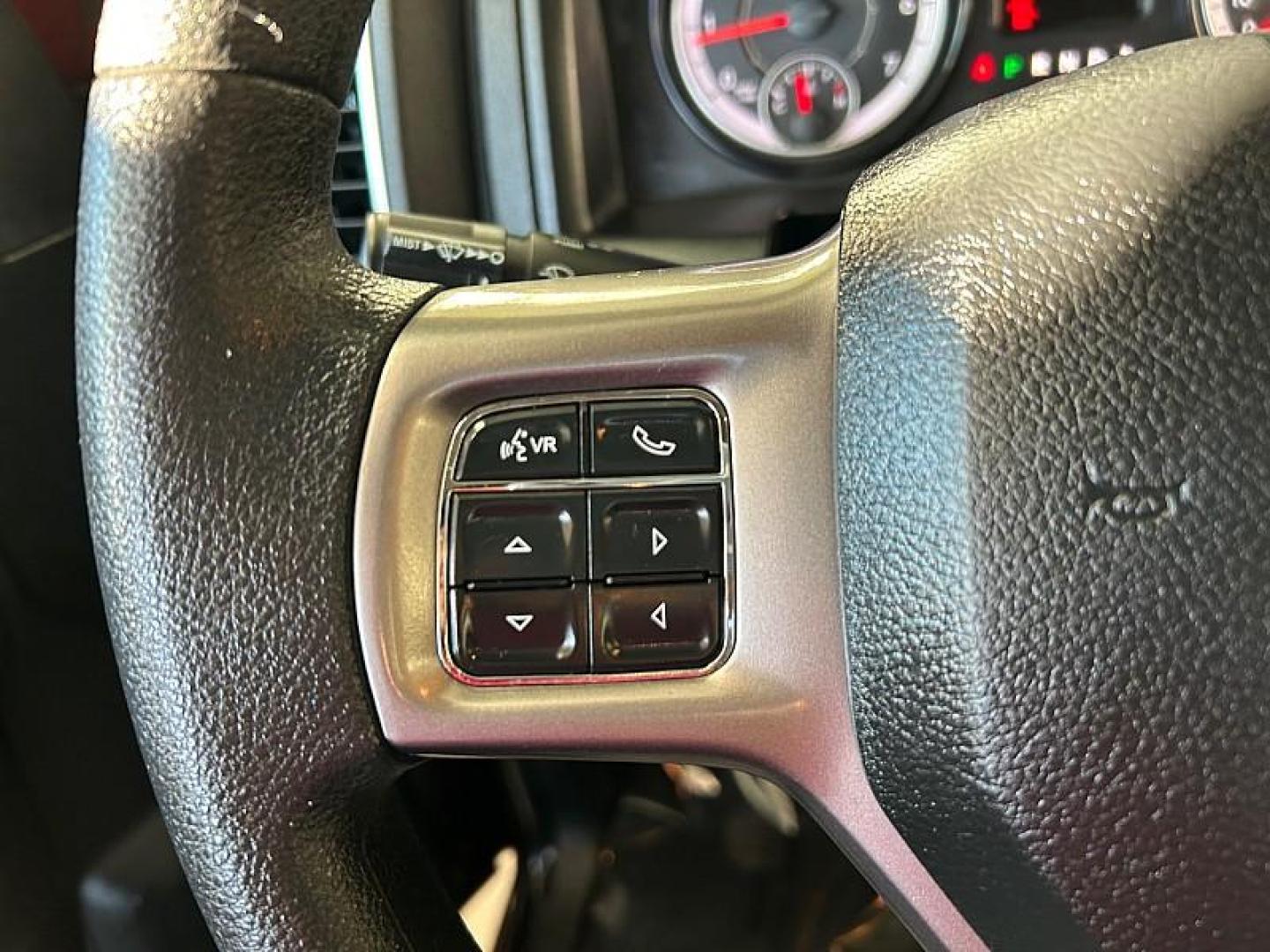 2022 RED Ram 1500 Classic 2WD (1C6RR6LG3NS) with an V8 HEMI 5.7 Liter engine, Automatic 8-Spd transmission, located at 412 Auto Vista Drive, Palmdale, 93551, (661) 945-0620, 34.592636, -118.136681 - Photo#20