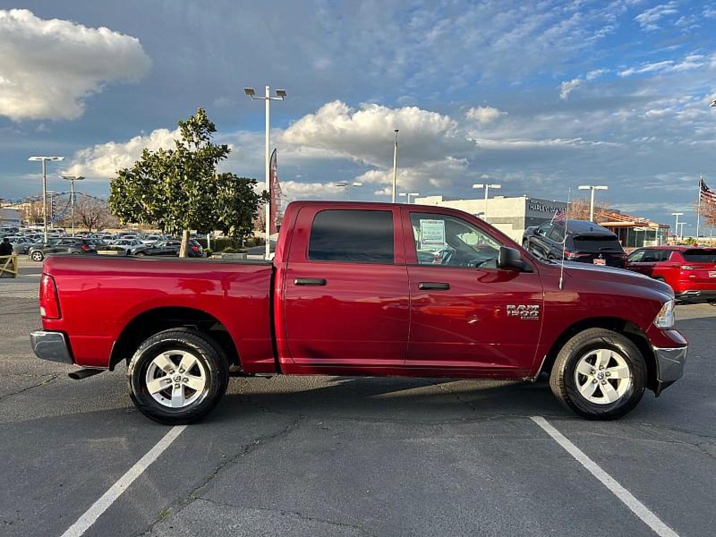 2022 RED Ram 1500 Classic 2WD (1C6RR6LG3NS) with an V8 HEMI 5.7 Liter engine, Automatic 8-Spd transmission, located at 412 Auto Vista Drive, Palmdale, 93551, (661) 945-0620, 34.592636, -118.136681- Photo#45