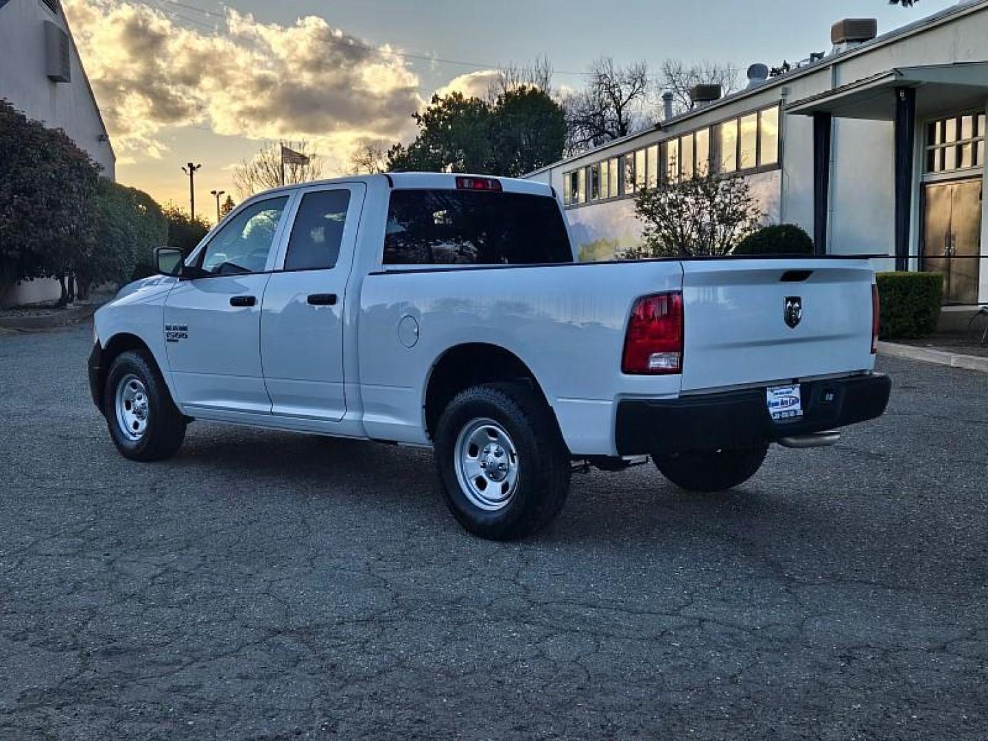 2022 WHITE Ram 1500 Classic 2WD (1C6RR6FG6NS) with an V6 Flex Fuel 3.6 Liter engine, Automatic 8-Spd transmission, located at 246 E Walker St., Orland, 95963, (530) 865-5800, 39.747589, -122.178398 - Photo#5