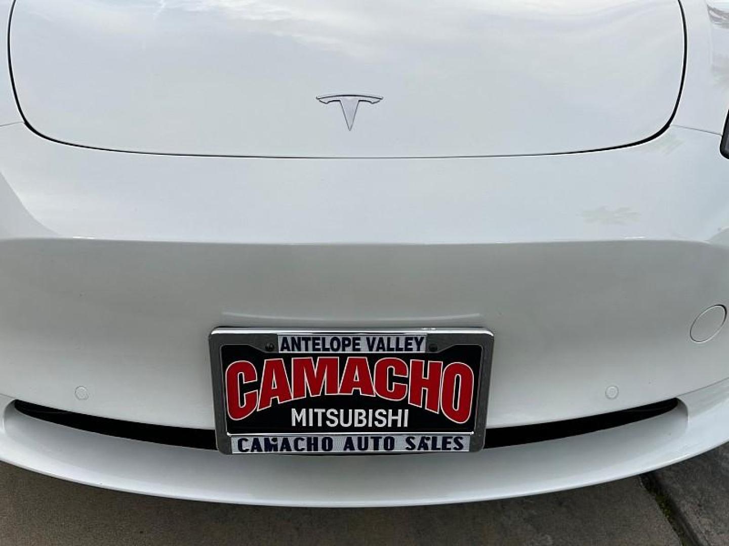 2022 WHITE Tesla Model 3 (5YJ3E1EA3NF) with an AC Electric Motor engine, Single-Speed Fixed Gear transmission, located at 412 Auto Vista Drive, Palmdale, 93551, (661) 945-0620, 34.592636, -118.136681 - Photo#9