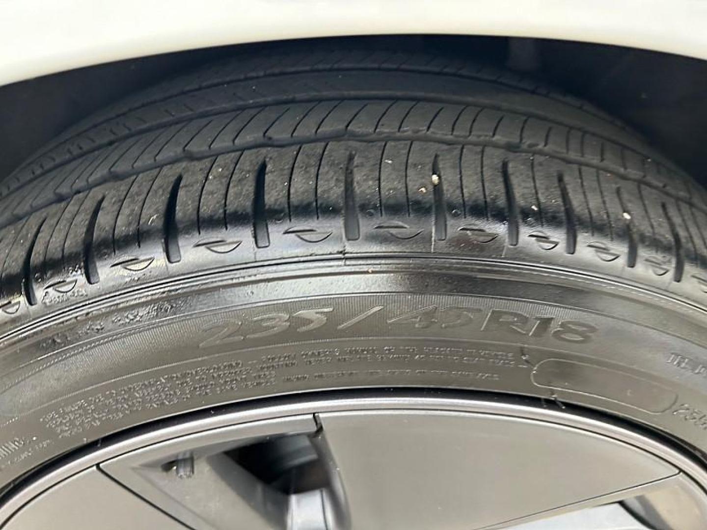 2022 WHITE Tesla Model 3 (5YJ3E1EA3NF) with an AC Electric Motor engine, Single-Speed Fixed Gear transmission, located at 412 Auto Vista Drive, Palmdale, 93551, (661) 945-0620, 34.592636, -118.136681 - Photo#12