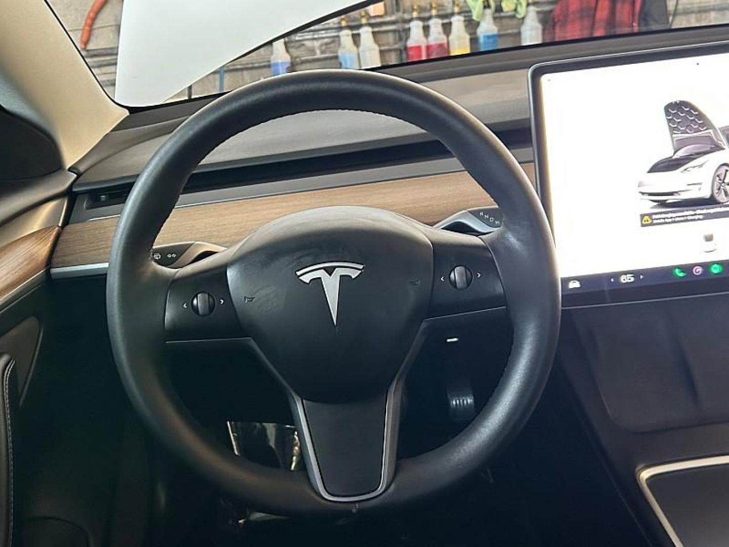 2022 WHITE Tesla Model 3 (5YJ3E1EA3NF) with an AC Electric Motor engine, Single-Speed Fixed Gear transmission, located at 412 Auto Vista Drive, Palmdale, 93551, (661) 945-0620, 34.592636, -118.136681 - Photo#20