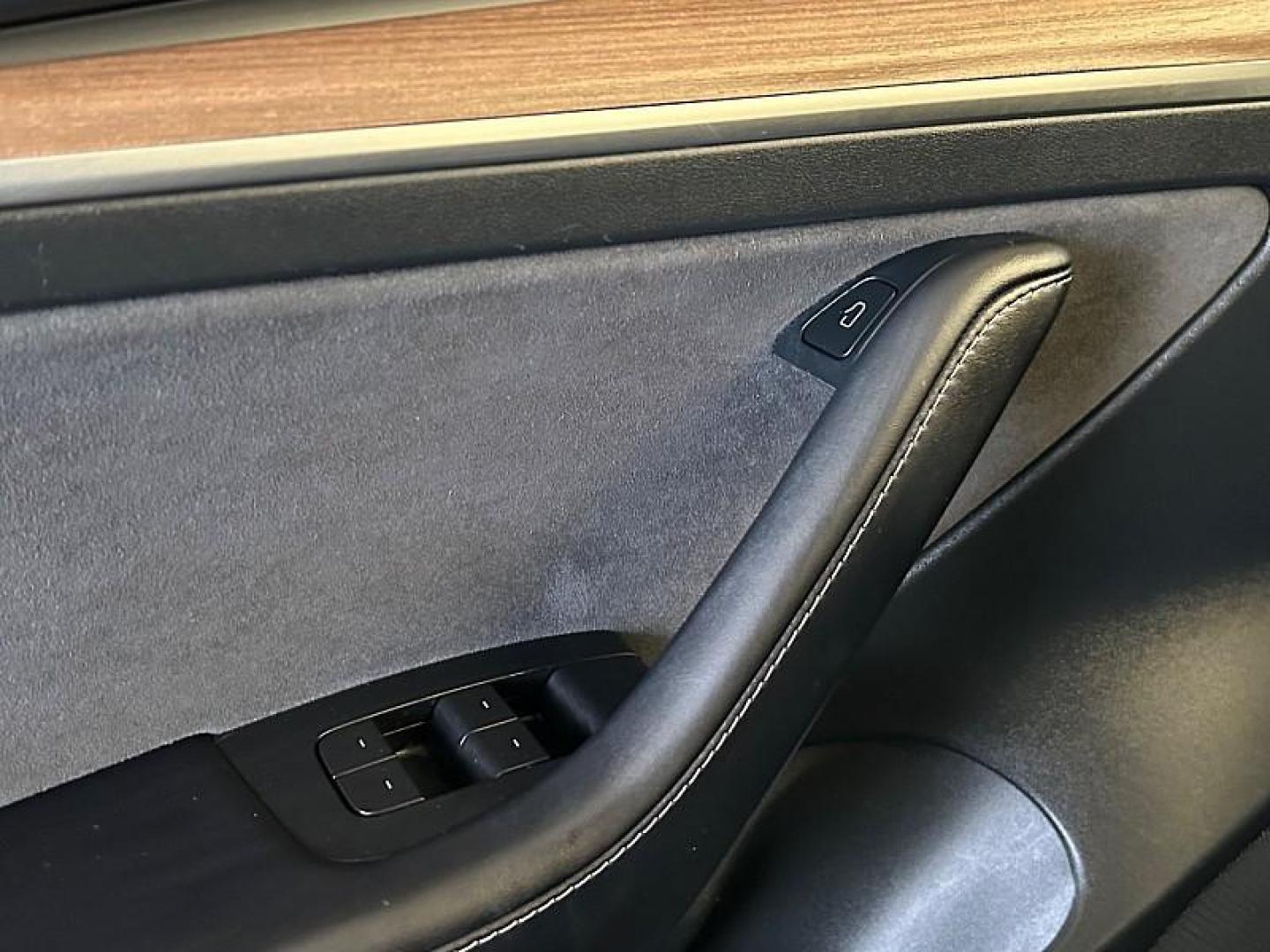 2022 WHITE Tesla Model 3 (5YJ3E1EA3NF) with an AC Electric Motor engine, Single-Speed Fixed Gear transmission, located at 412 Auto Vista Drive, Palmdale, 93551, (661) 945-0620, 34.592636, -118.136681 - Photo#22