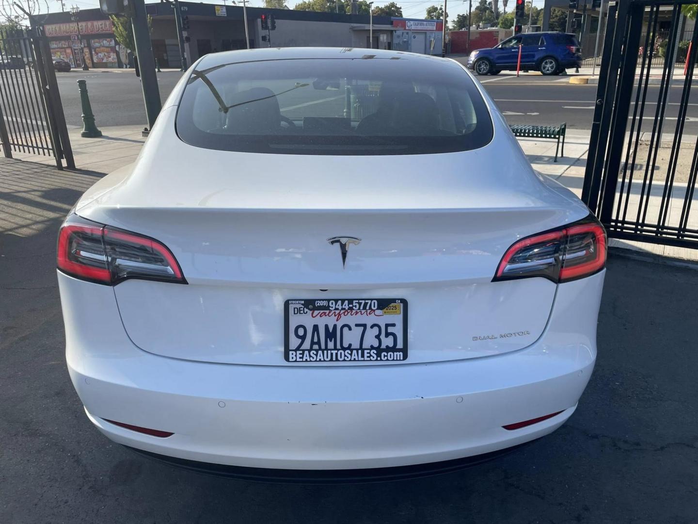 2022 Tesla Model 3 Long Range (5YJ3E1EB5NF) with an ELECTRIC engine, 1A transmission, located at 744 E Miner Ave, Stockton, CA, 95202, (209) 944-5770, 37.956863, -121.282082 - PLUS TAXES AND FEES NO CHARGER AVAILABLE - Photo#8