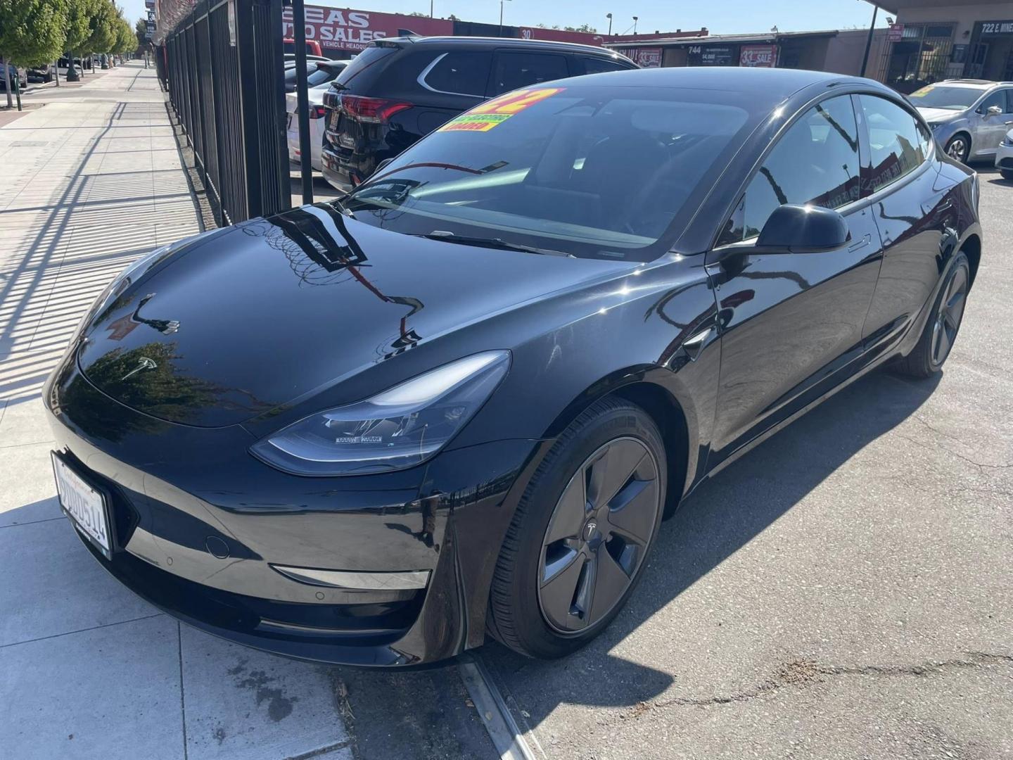 2022 Tesla Model 3 Standard Range Plus (5YJ3E1EA1NF) with an ELECTRIC engine, 1A transmission, located at 744 E Miner Ave, Stockton, CA, 95202, (209) 944-5770, 37.956863, -121.282082 - PLUS TAXES AND FEES NO CHARGER AVAILABLE - Photo#1