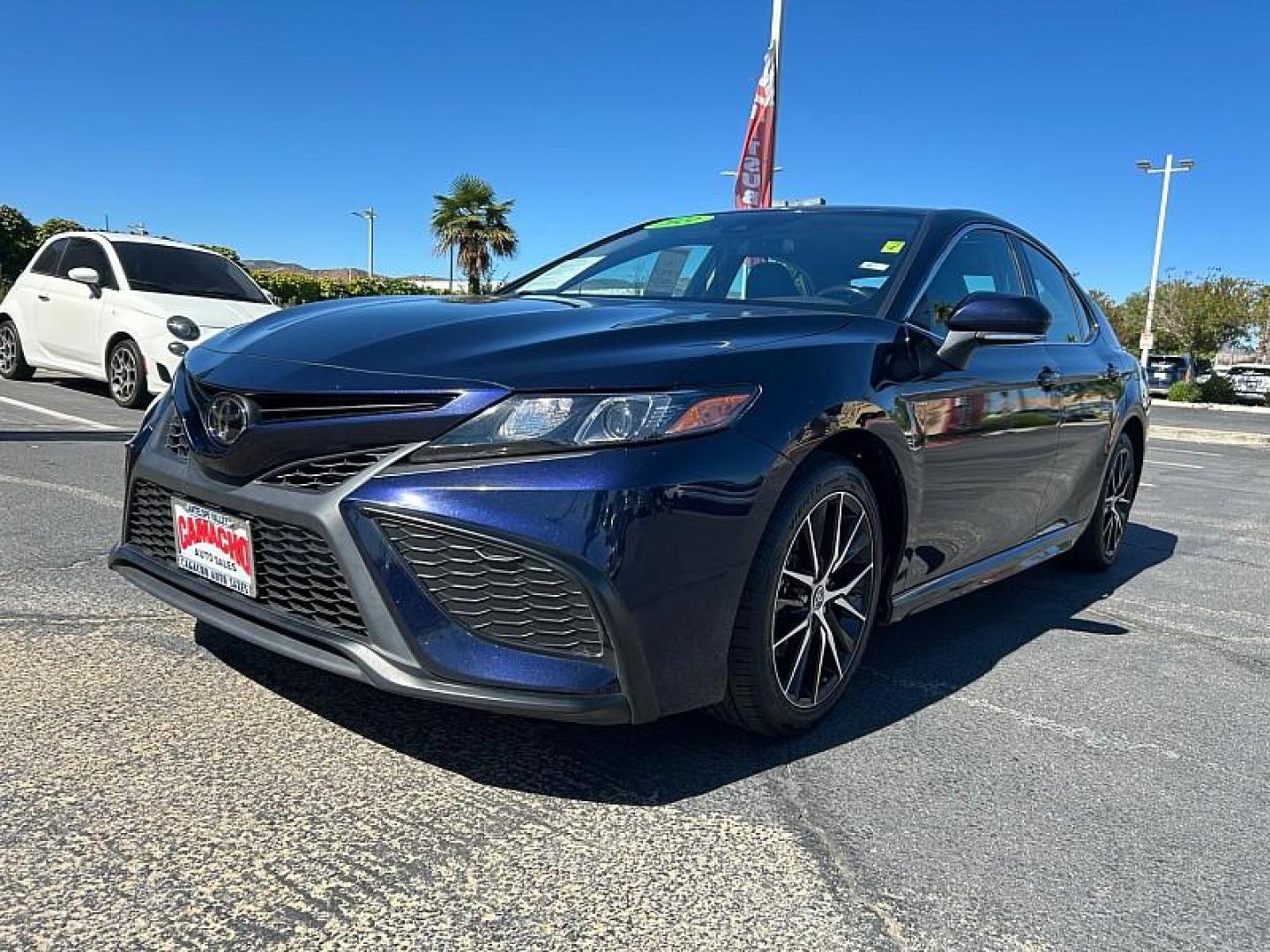 2022 BLUE Toyota Camry (4T1G11AK4NU) with an 4-Cyl 2.5 Liter engine, Automatic 8-Spd w/Sequential Shift transmission, located at 412 Auto Vista Drive, Palmdale, 93551, (661) 945-0620, 34.592636, -118.136681 - Photo#2