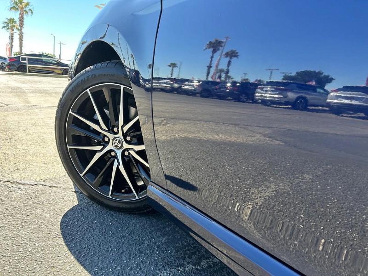 2022 BLUE Toyota Camry (4T1G11AK4NU) with an 4-Cyl 2.5 Liter engine, Automatic 8-Spd w/Sequential Shift transmission, located at 412 Auto Vista Drive, Palmdale, 93551, (661) 945-0620, 34.592636, -118.136681 - Photo#14
