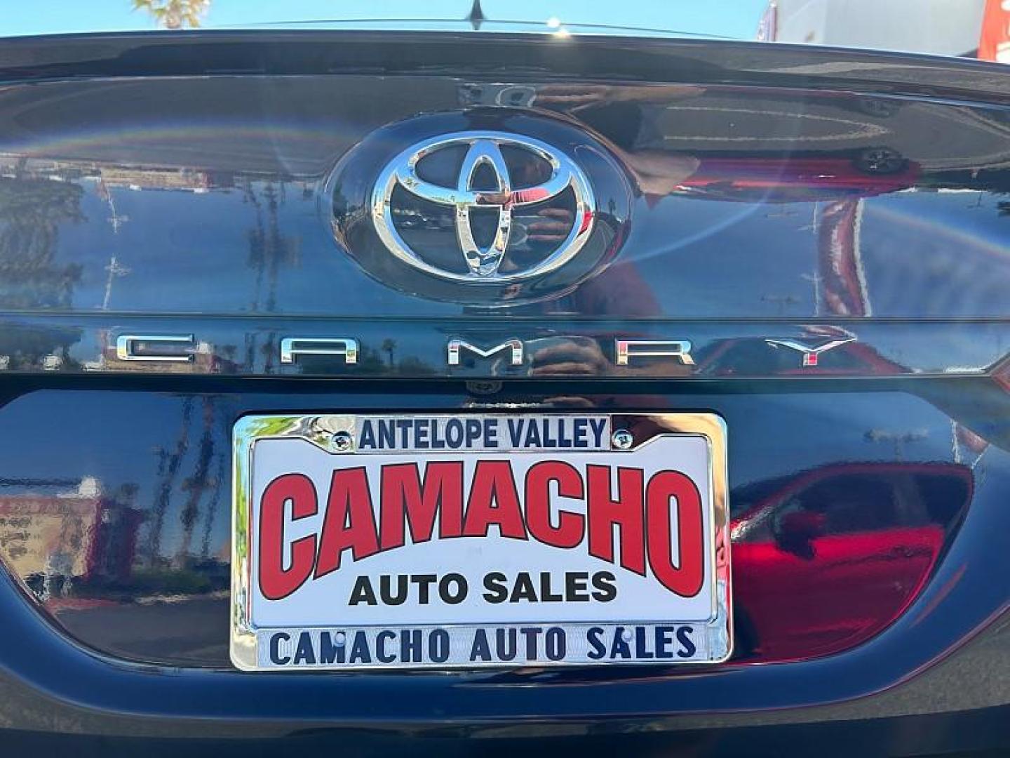 2022 BLUE Toyota Camry (4T1G11AK4NU) with an 4-Cyl 2.5 Liter engine, Automatic 8-Spd w/Sequential Shift transmission, located at 412 Auto Vista Drive, Palmdale, 93551, (661) 945-0620, 34.592636, -118.136681 - Photo#15