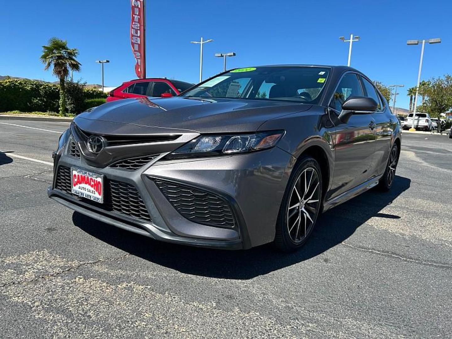 2022 GRAY Toyota Camry (4T1G11AK9NU) with an 4-Cyl 2.5 Liter engine, Automatic 8-Spd w/Sequential Shift transmission, located at 412 Auto Vista Drive, Palmdale, 93551, (661) 945-0620, 34.592636, -118.136681 - Photo#2