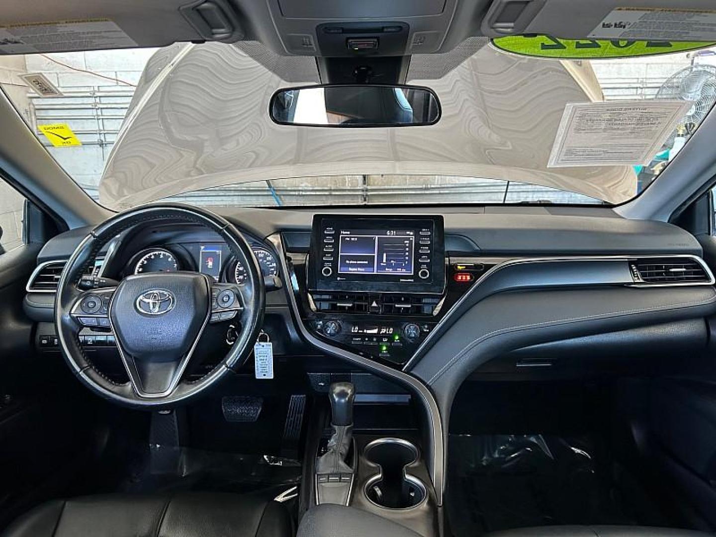 2022 GRAY Toyota Camry (4T1G11AK9NU) with an 4-Cyl 2.5 Liter engine, Automatic 8-Spd w/Sequential Shift transmission, located at 412 Auto Vista Drive, Palmdale, 93551, (661) 945-0620, 34.592636, -118.136681 - Photo#21