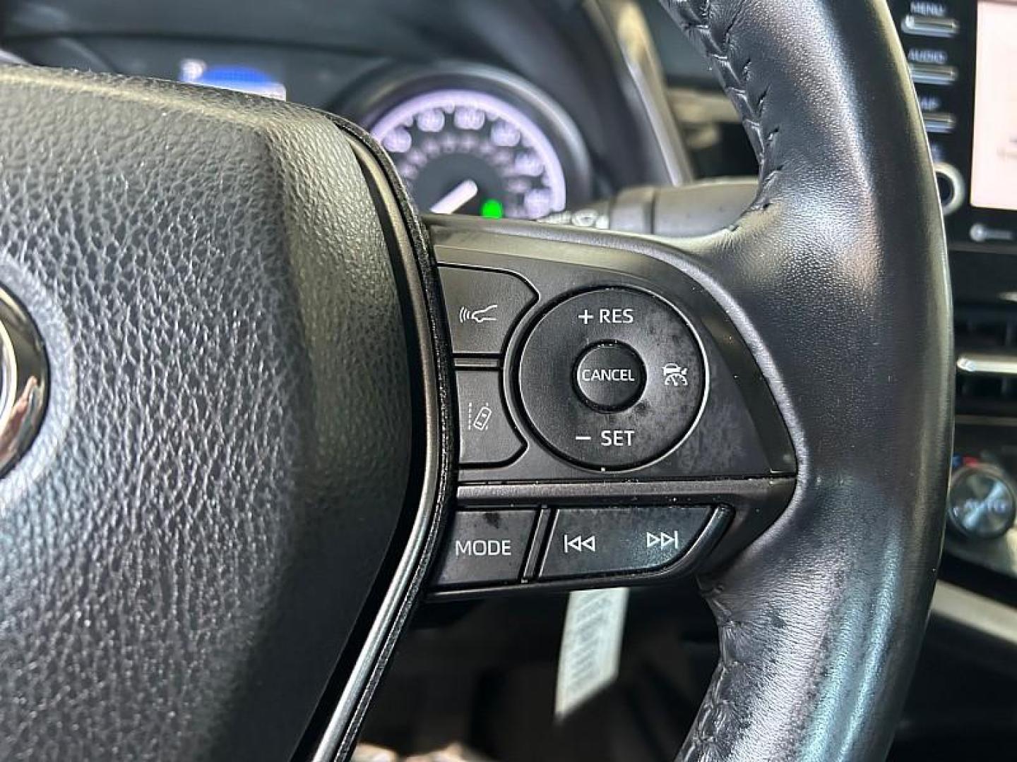 2022 WHITE Toyota Camry (4T1G11AK4NU) with an 4-Cyl 2.5 Liter engine, Automatic 8-Spd w/Sequential Shift transmission, located at 412 Auto Vista Drive, Palmdale, 93551, (661) 945-0620, 34.592636, -118.136681 - Photo#19