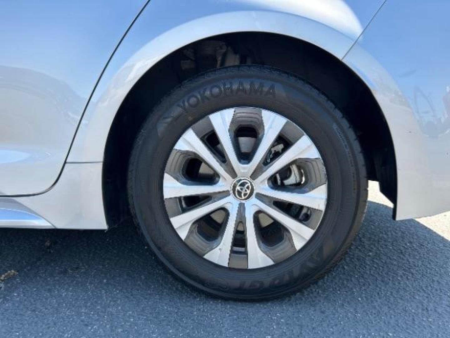 2022 GRAY Toyota Corolla (JTDEAMDEXNJ) with an 4-Cyl Hybrid 1.8 Liter engine, Automatic CVTi transmission, located at 412 Auto Vista Drive, Palmdale, 93551, (661) 945-0620, 34.592636, -118.136681 - Photo#15