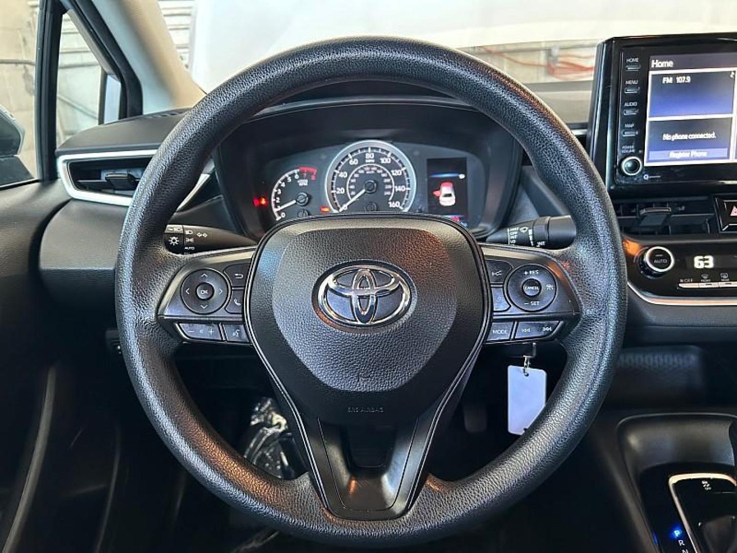 2022 SILVER Toyota Corolla (5YFEPMAE2NP) with an 4-Cyl 1.8 Liter engine, Automatic CVTi-S transmission, located at 412 Auto Vista Drive, Palmdale, 93551, (661) 945-0620, 34.592636, -118.136681 - Photo#22