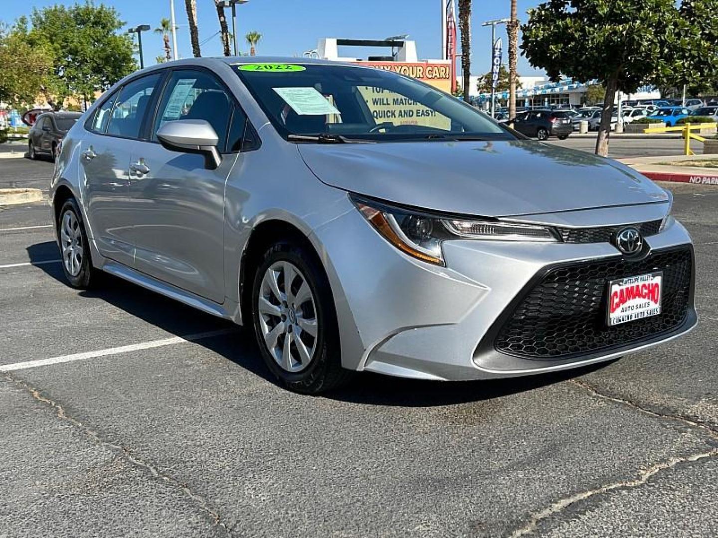 2022 SILVER Toyota Corolla (5YFEPMAE3NP) with an 4-Cyl 1.8 Liter engine, Automatic CVTi-S transmission, located at 412 Auto Vista Drive, Palmdale, 93551, (661) 945-0620, 34.592636, -118.136681 - Photo#27