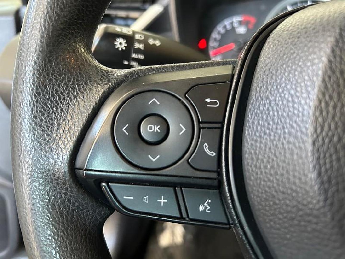 2022 BLACK Toyota Corolla (JTDEPMAE9NJ) with an 4-Cyl 1.8 Liter engine, Automatic CVTi-S transmission, located at 412 Auto Vista Drive, Palmdale, 93551, (661) 945-0620, 34.592636, -118.136681 - Photo#25