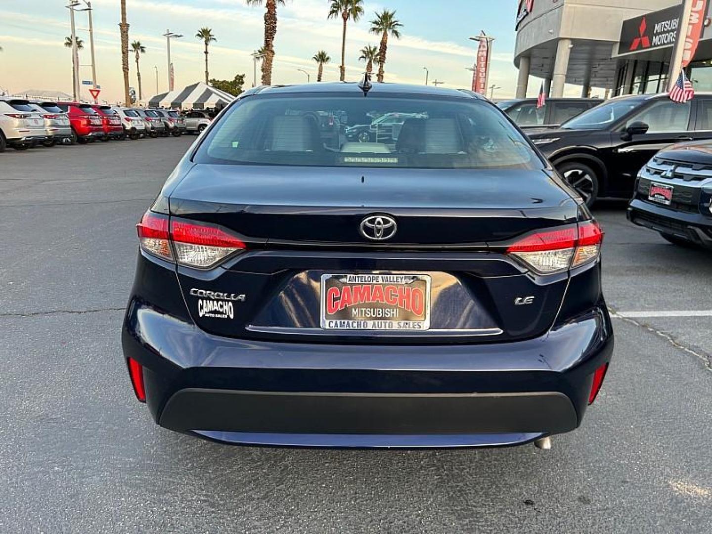 2022 BLUE Toyota Corolla (5YFEPMAE9NP) with an 4-Cyl 1.8 Liter engine, Automatic CVTi-S transmission, located at 412 Auto Vista Drive, Palmdale, 93551, (661) 945-0620, 34.592636, -118.136681 - Photo#7