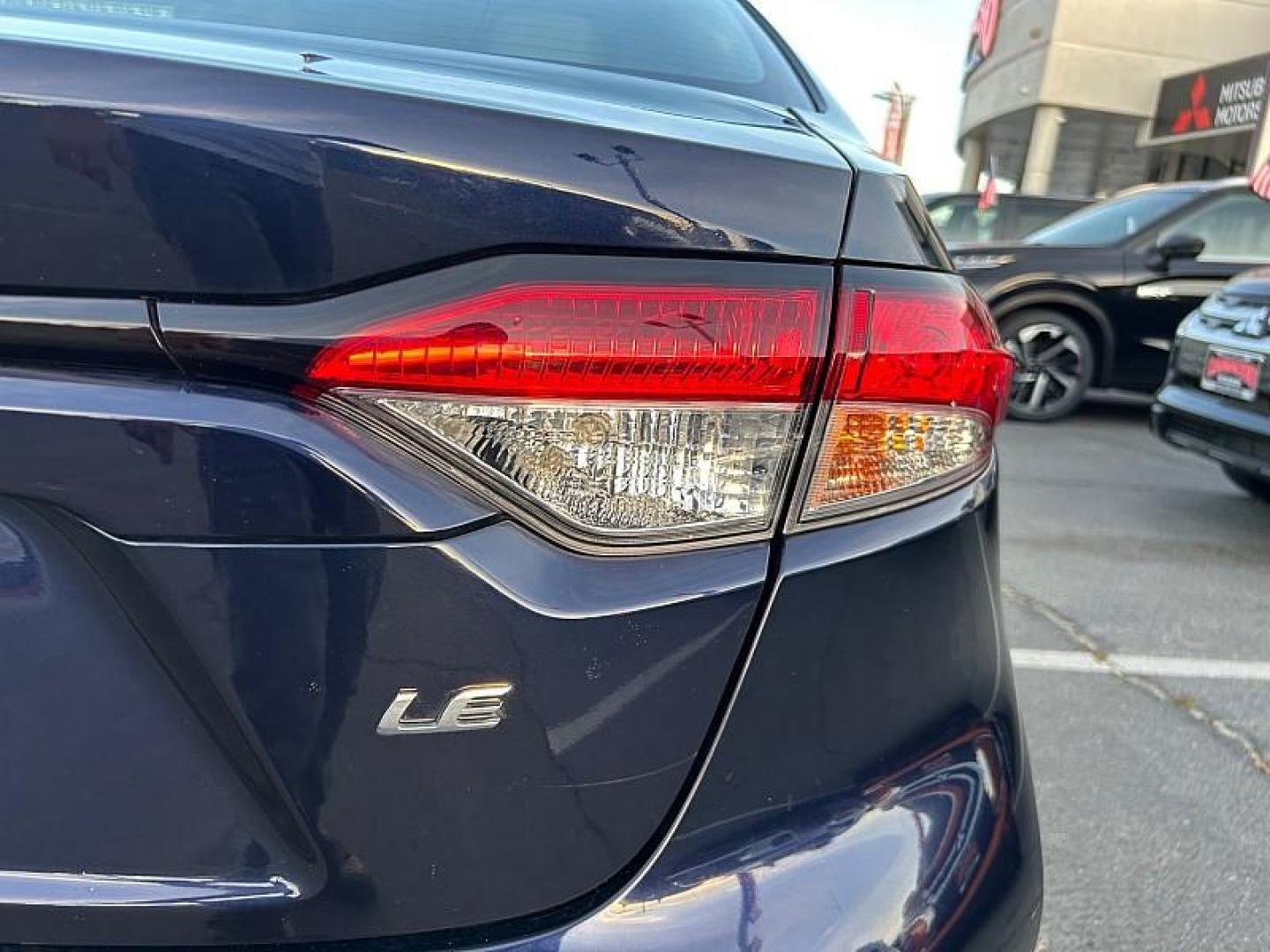 2022 BLUE Toyota Corolla (5YFEPMAE9NP) with an 4-Cyl 1.8 Liter engine, Automatic CVTi-S transmission, located at 412 Auto Vista Drive, Palmdale, 93551, (661) 945-0620, 34.592636, -118.136681 - Photo#12