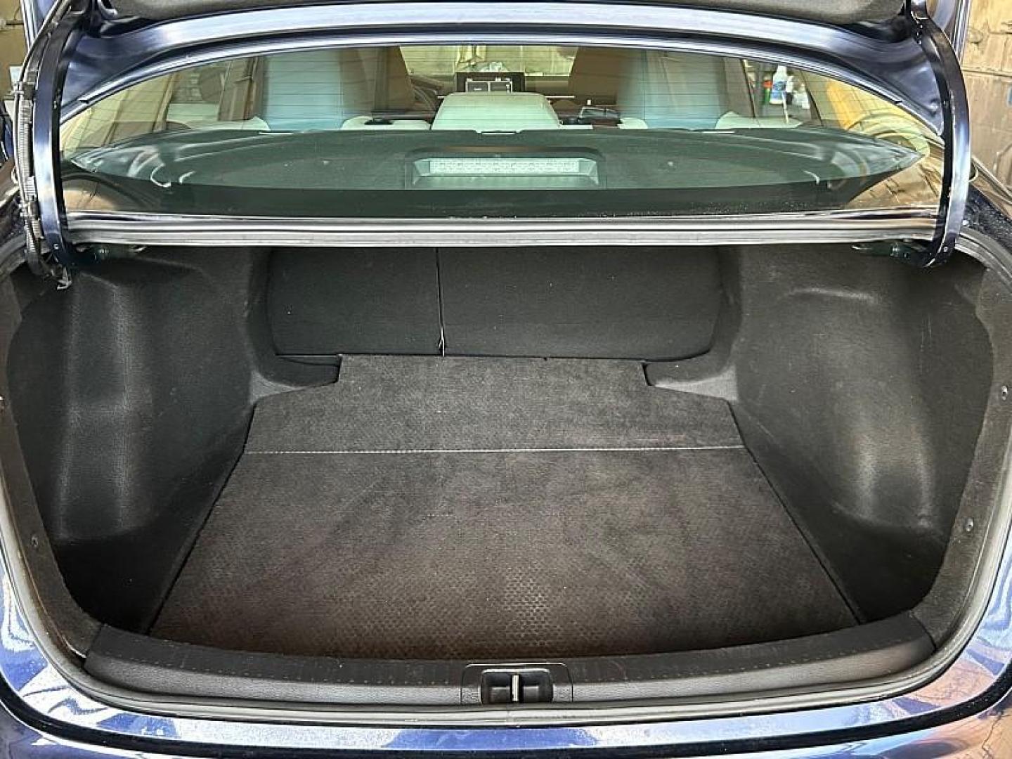 2022 BLUE Toyota Corolla (5YFEPMAE9NP) with an 4-Cyl 1.8 Liter engine, Automatic CVTi-S transmission, located at 412 Auto Vista Drive, Palmdale, 93551, (661) 945-0620, 34.592636, -118.136681 - Photo#28