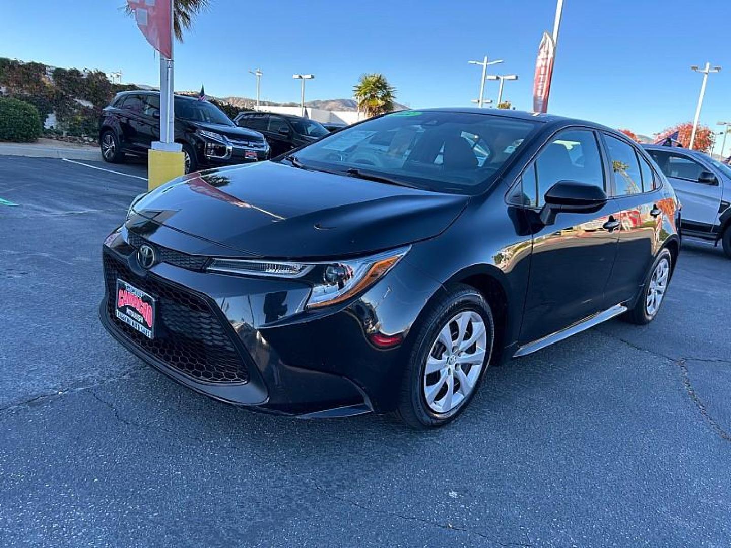 2022 BLACK Toyota Corolla (5YFEPMAE9NP) with an 4-Cyl 1.8 Liter engine, Automatic CVTi-S transmission, located at 412 Auto Vista Drive, Palmdale, 93551, (661) 945-0620, 34.592636, -118.136681 - Photo#3