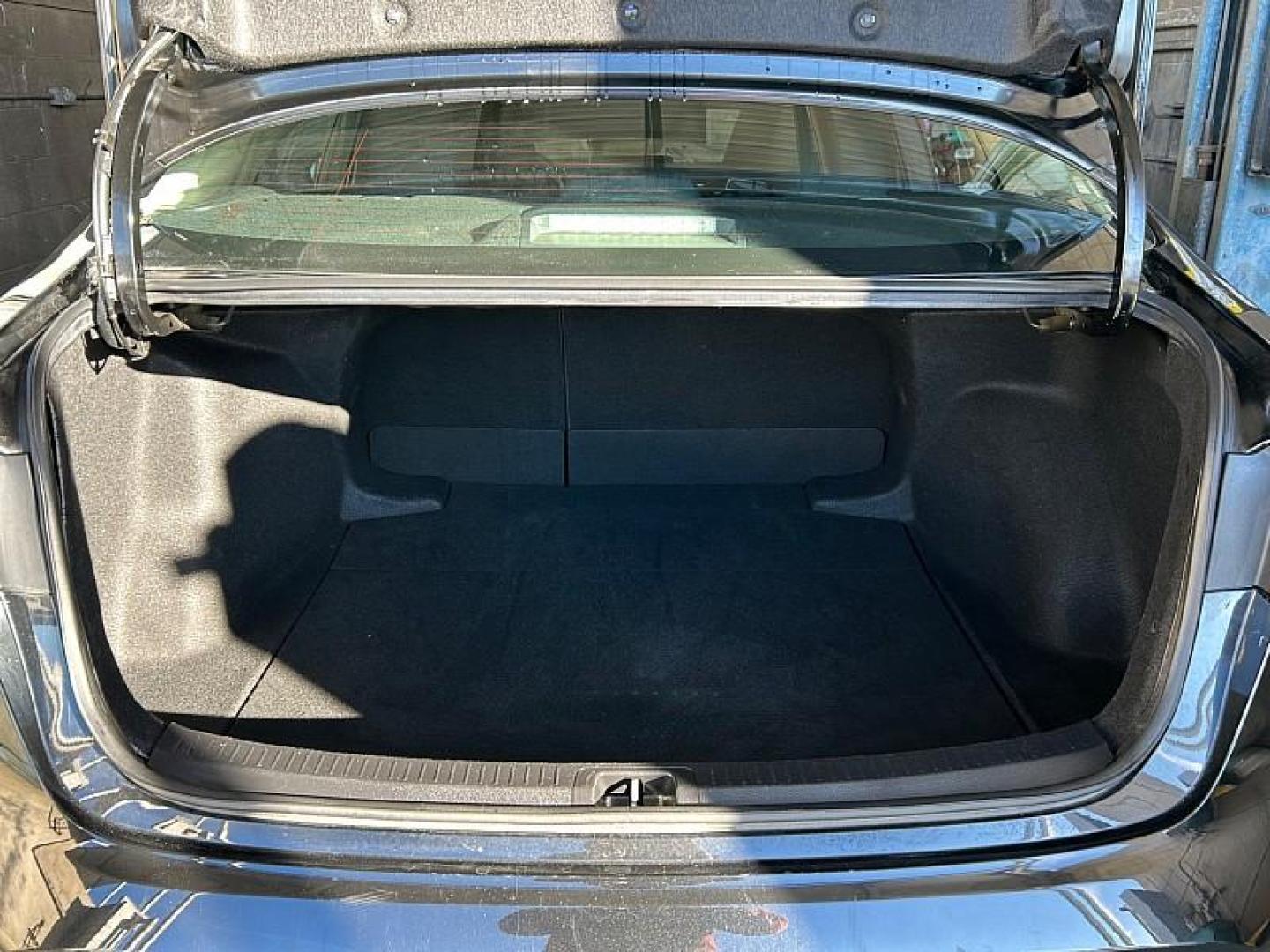 2022 BLACK Toyota Corolla (5YFEPMAE9NP) with an 4-Cyl 1.8 Liter engine, Automatic CVTi-S transmission, located at 412 Auto Vista Drive, Palmdale, 93551, (661) 945-0620, 34.592636, -118.136681 - Photo#31