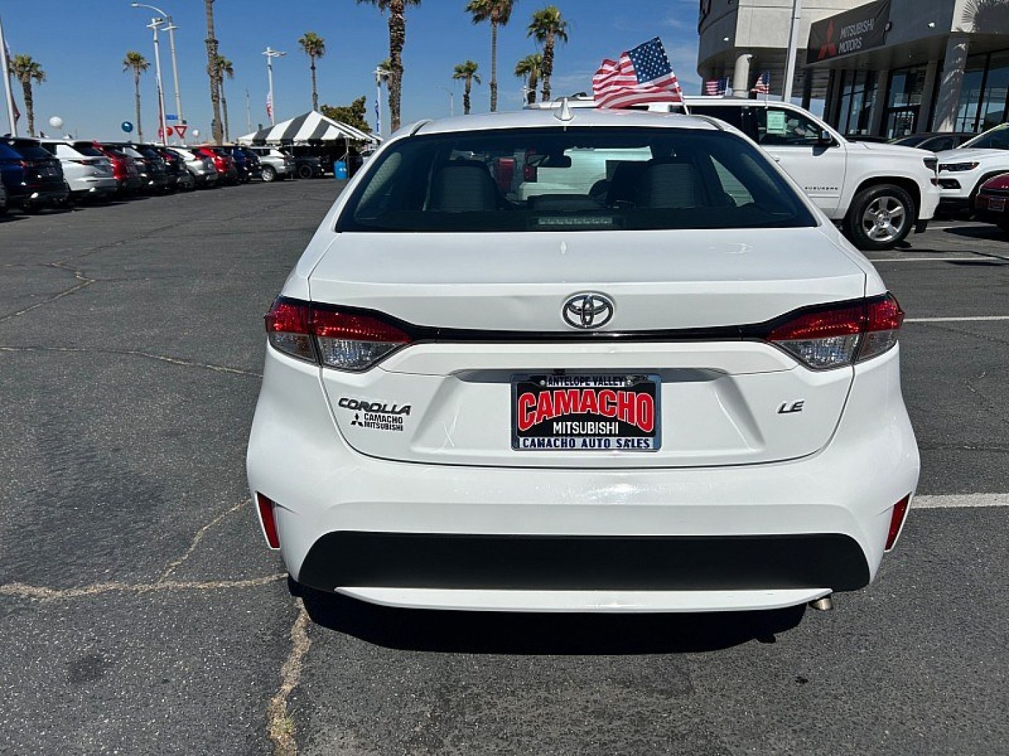 2022 White Toyota Corolla (5YFEPMAE4NP) with an 4-Cyl 1.8 Liter engine, Automatic CVTi-S transmission, located at 412 Auto Vista Drive, Palmdale, 93551, (661) 945-0620, 34.592636, -118.136681- Photo#3