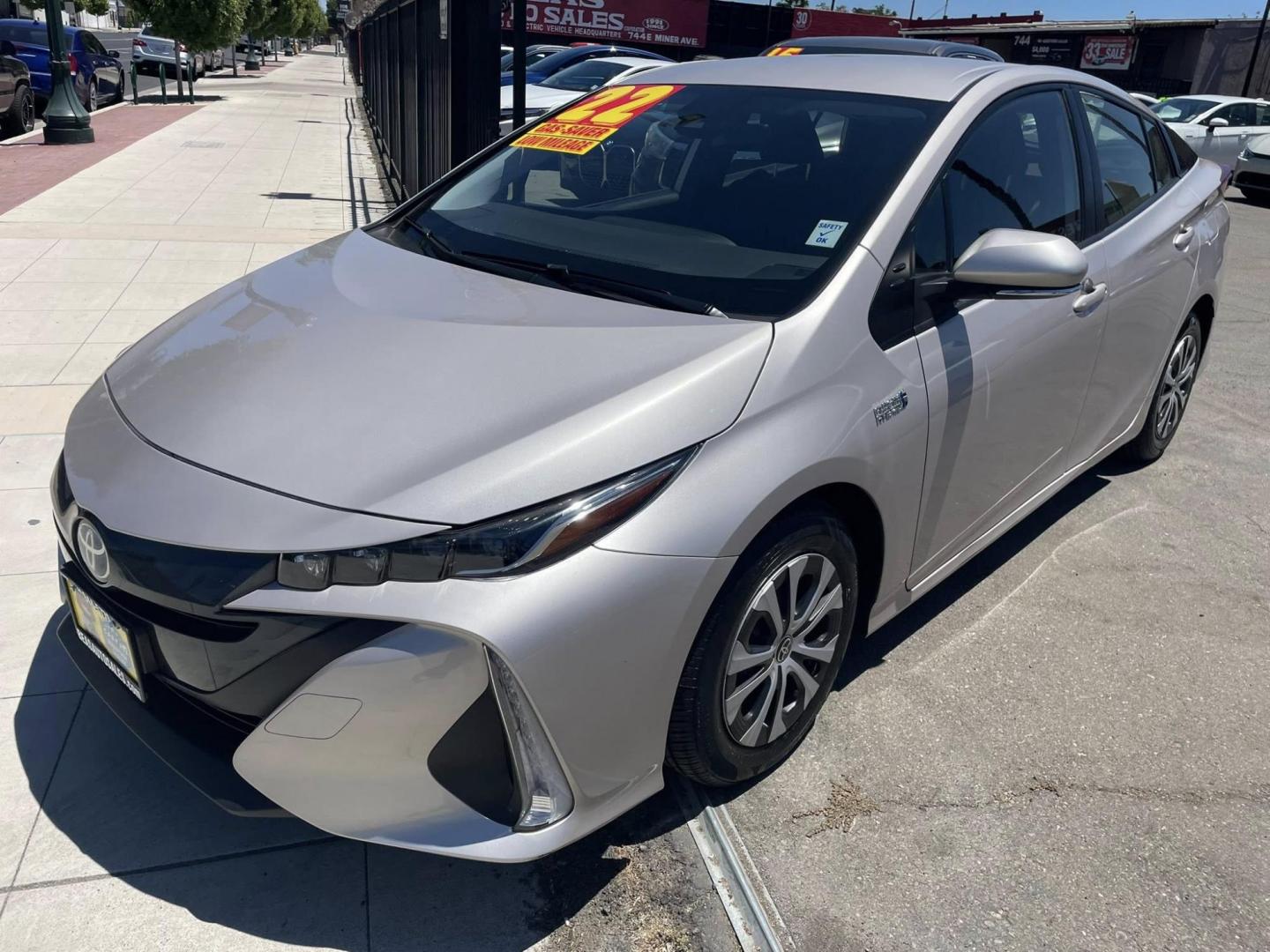 2022 Toyota Prius Prime LE (JTDKAMFP8N3) with an 1.8L L4 DOHC 16V HYBRID engine, CVT transmission, located at 744 E Miner Ave, Stockton, CA, 95202, (209) 944-5770, 37.956863, -121.282082 - PLUS TAXES AND FEES NO CHARGER AVAILABLE - Photo#3