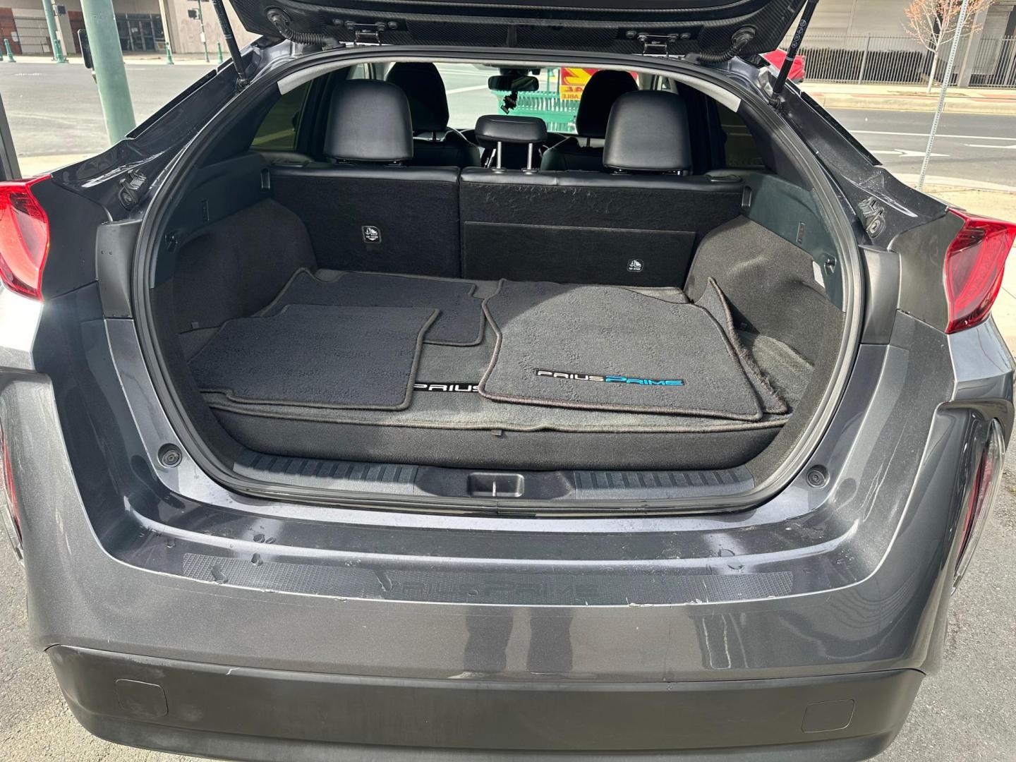 2022 Toyota Prius Prime XLE (JTDKAMFP1N3) with an 1.8L L4 DOHC 16V HYBRID engine, CVT transmission, located at 744 E Miner Ave, Stockton, CA, 95202, (209) 944-5770, 37.956863, -121.282082- Photo#11