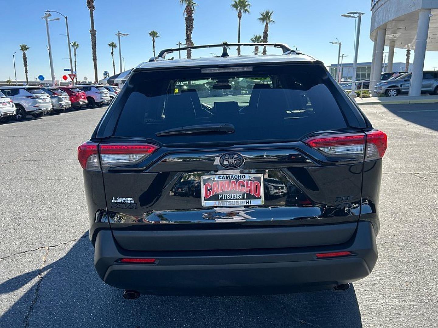 2022 BLACK Toyota RAV4 (2T3A1RFV1NC) with an 4-Cyl 2.5 Liter engine, Automatic 8-Spd w/Direct transmission, located at 412 Auto Vista Drive, Palmdale, 93551, (661) 945-0620, 34.592636, -118.136681- Photo#2