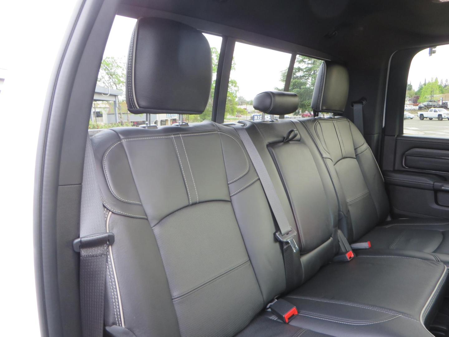 2023 White /Black RAM 2500 Limited Crew Cab SWB 4WD (3C6UR5SLXPG) with an 6.7L L6 OHV 24V TURBO DIESEL engine, 6A transmission, located at 2630 Grass Valley Highway, Auburn, CA, 95603, (530) 508-5100, 38.937893, -121.095482- Photo#57