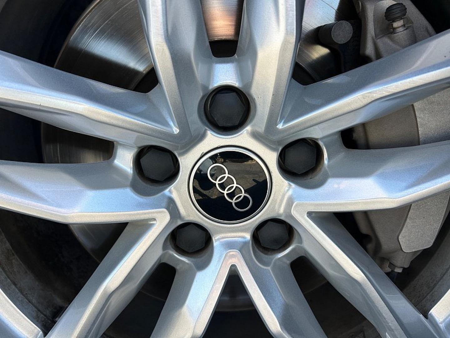 2023 White Audi A4 Sedan (WAUEAAF41PN) with an 4-Cyl Turbo 2.0L Hybrid engine, Automatic 7-Spd S tronic Dual-Clutch transmission, located at 412 Auto Vista Drive, Palmdale, 93551, (661) 945-0620, 34.592636, -118.136681- Photo#15
