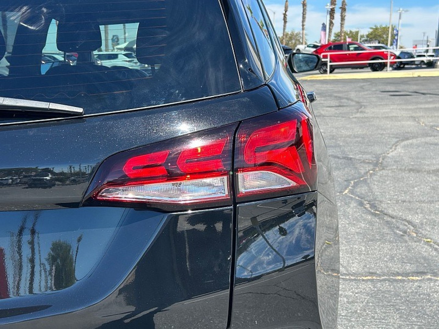2023 Chevrolet Equinox (3GNAXHEG1PL) with an 4-Cyl Turbo 1.5 Liter engine, Automatic 6-Spd w/Overdrive transmission, located at 412 Auto Vista Drive, Palmdale, 93551, (661) 945-0620, 34.592636, -118.136681- Photo#11