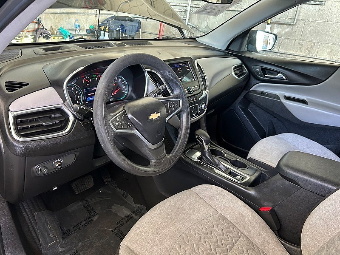 2023 Chevrolet Equinox (3GNAXHEG1PL) with an 4-Cyl Turbo 1.5 Liter engine, Automatic 6-Spd w/Overdrive transmission, located at 412 Auto Vista Drive, Palmdale, 93551, (661) 945-0620, 34.592636, -118.136681- Photo#16