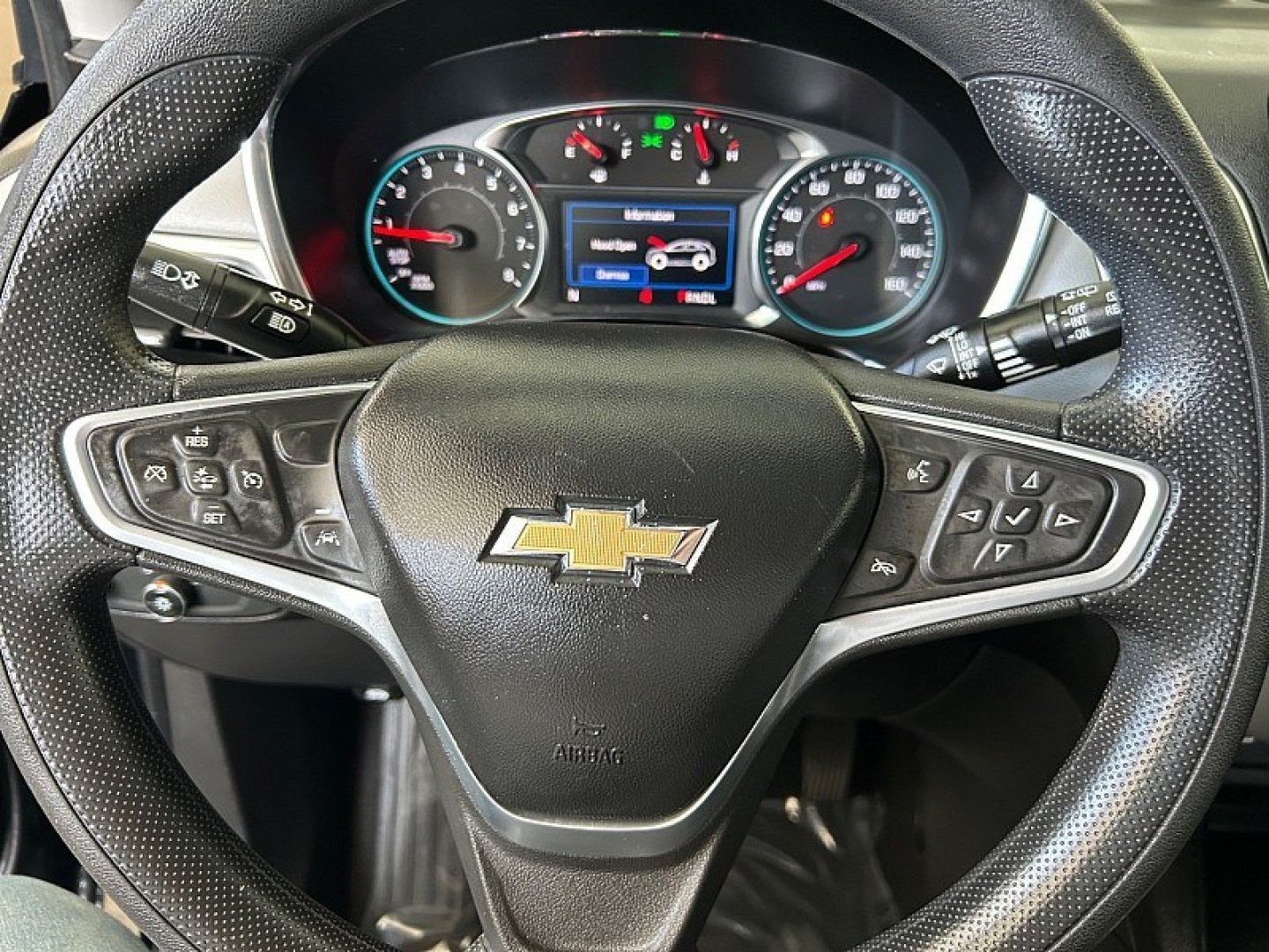 2023 Chevrolet Equinox (3GNAXHEG1PL) with an 4-Cyl Turbo 1.5 Liter engine, Automatic 6-Spd w/Overdrive transmission, located at 412 Auto Vista Drive, Palmdale, 93551, (661) 945-0620, 34.592636, -118.136681- Photo#20
