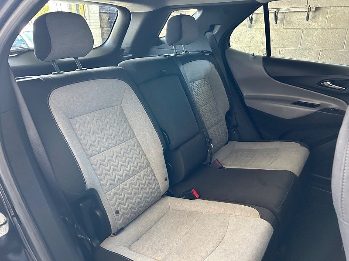 2023 Chevrolet Equinox (3GNAXHEG1PL) with an 4-Cyl Turbo 1.5 Liter engine, Automatic 6-Spd w/Overdrive transmission, located at 412 Auto Vista Drive, Palmdale, 93551, (661) 945-0620, 34.592636, -118.136681- Photo#27