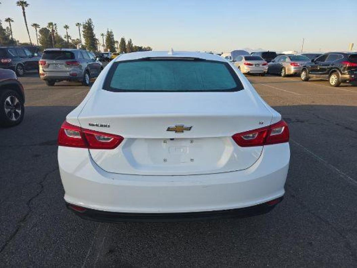 2023 WHITE Chevrolet Malibu (1G1ZD5ST8PF) with an 4-Cyl Turbo 1.5 Liter engine, Automatic CVT transmission, located at 412 Auto Vista Drive, Palmdale, 93551, (661) 945-0620, 34.592636, -118.136681 - Photo#4