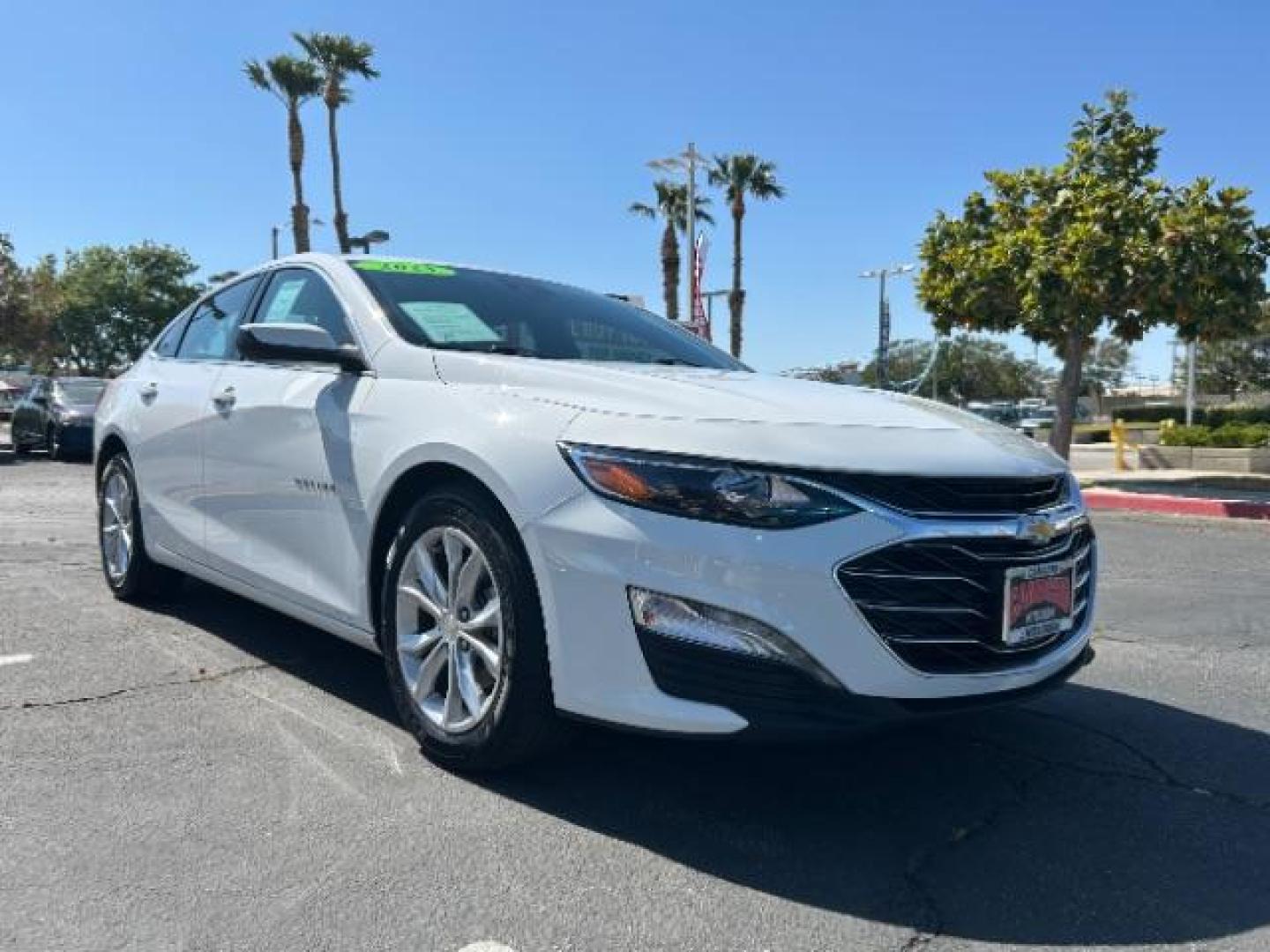 2023 WHITE Chevrolet Malibu (1G1ZD5ST8PF) with an 4-Cyl Turbo 1.5 Liter engine, Automatic CVT transmission, located at 412 Auto Vista Drive, Palmdale, 93551, (661) 945-0620, 34.592636, -118.136681 - Photo#0