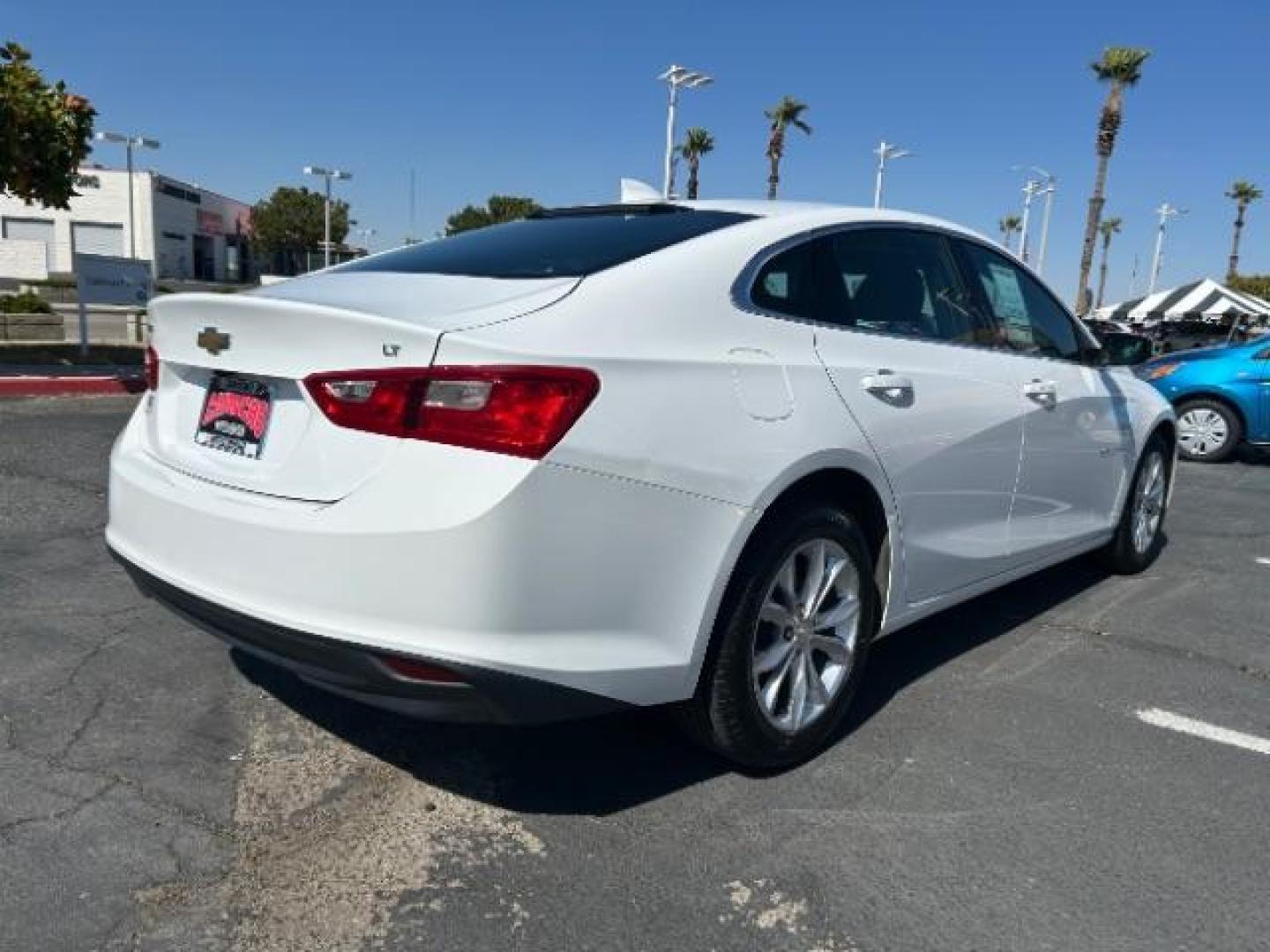 2023 WHITE Chevrolet Malibu (1G1ZD5ST8PF) with an 4-Cyl Turbo 1.5 Liter engine, Automatic CVT transmission, located at 412 Auto Vista Drive, Palmdale, 93551, (661) 945-0620, 34.592636, -118.136681 - Photo#10