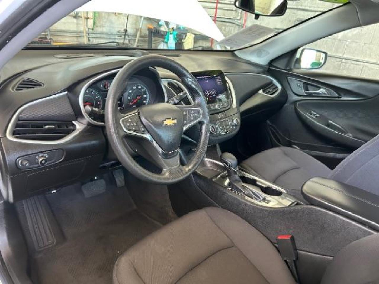 2023 WHITE Chevrolet Malibu (1G1ZD5ST8PF) with an 4-Cyl Turbo 1.5 Liter engine, Automatic CVT transmission, located at 412 Auto Vista Drive, Palmdale, 93551, (661) 945-0620, 34.592636, -118.136681 - Photo#17