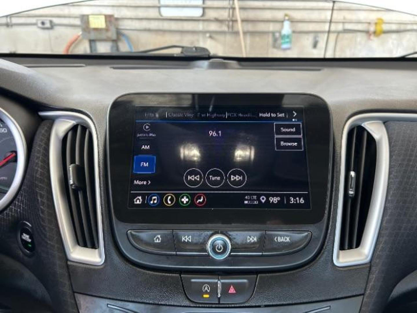 2023 WHITE Chevrolet Malibu (1G1ZD5ST2PF) with an 4-Cyl Turbo 1.5 Liter engine, Automatic CVT transmission, located at 412 Auto Vista Drive, Palmdale, 93551, (661) 945-0620, 34.592636, -118.136681 - Photo#20