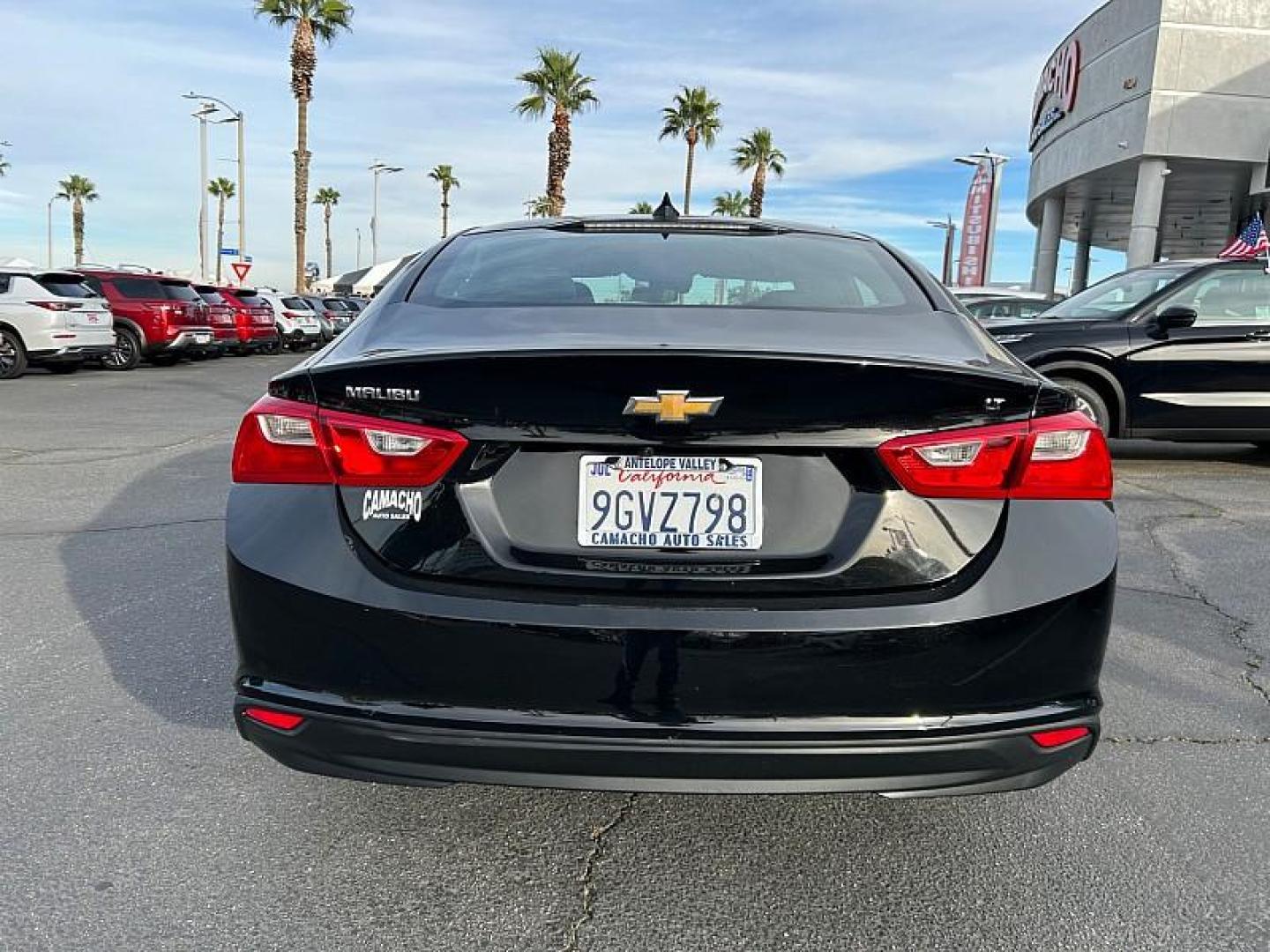 2023 BLACK Chevrolet Malibu (1G1ZD5ST8PF) with an 4-Cyl Turbo 1.5 Liter engine, Automatic CVT transmission, located at 412 Auto Vista Drive, Palmdale, 93551, (661) 945-0620, 34.592636, -118.136681 - Photo#6
